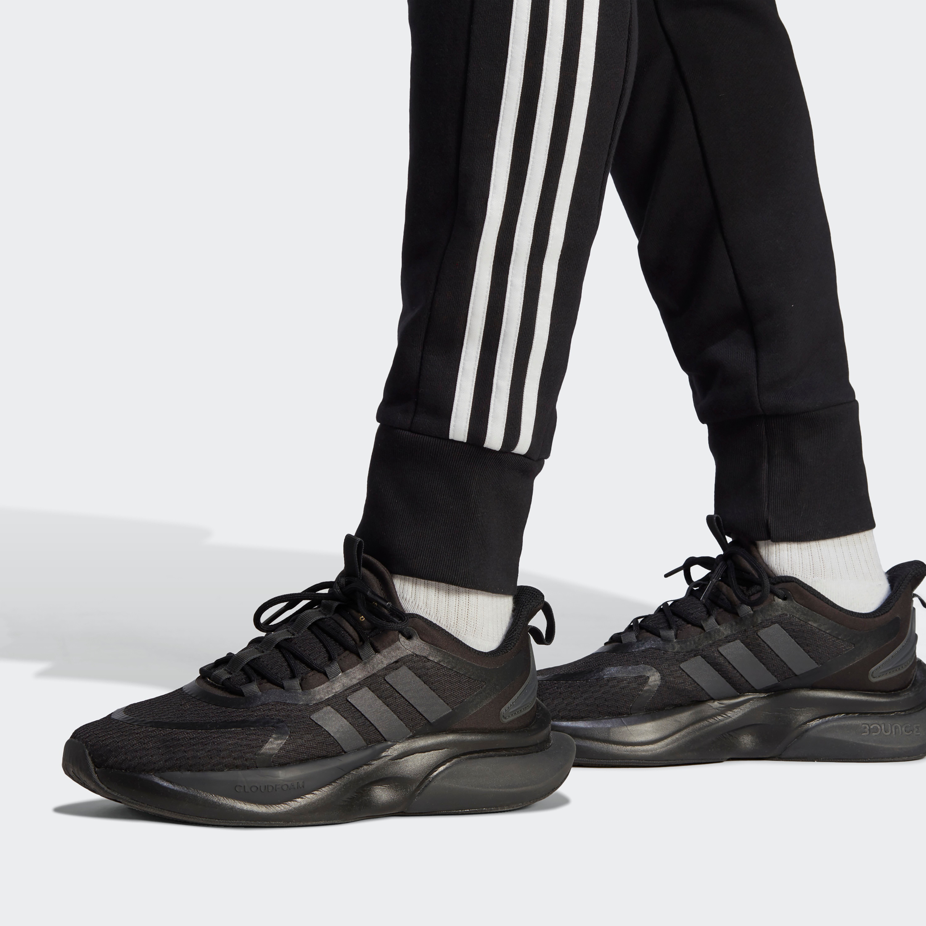  بنطلون رياضي تي سي فرينش تيري  مع 3 خطوط للرجال من اديداس-men-clothing-sportswearandactivewear-bottoms-image-5