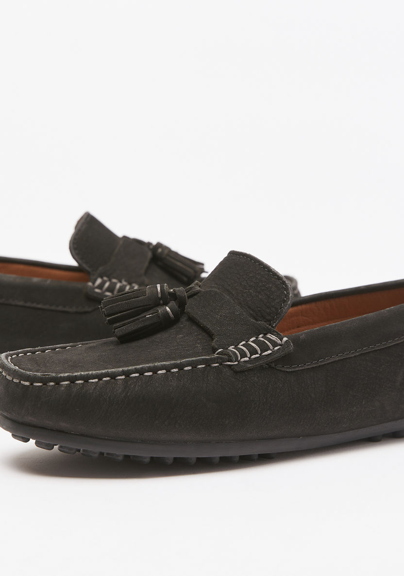 Mister Duchini Solid Slip-On Moccasins with Tassel and Stitch Detail-Boy%27s Casual Shoes-image-4