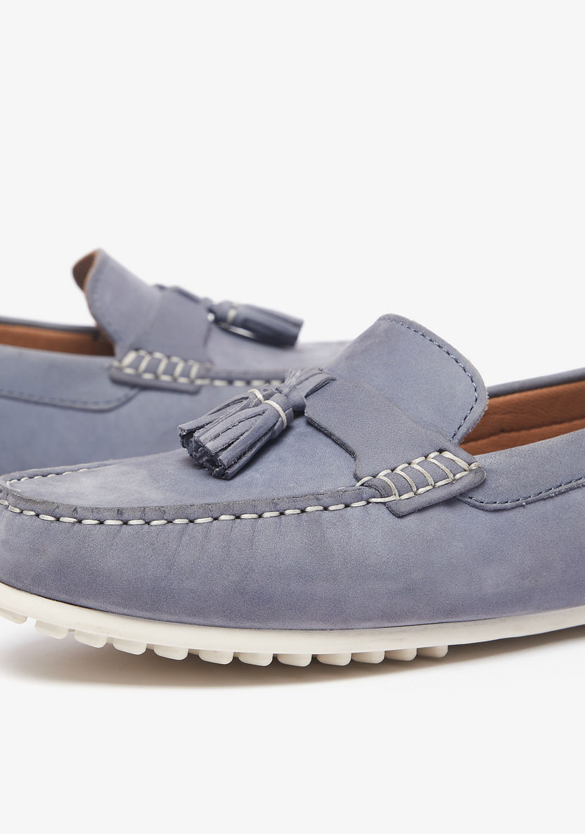 Mister Duchini Solid Slip-On Moccasins with Tassel and Stitch Detail-Boy%27s Casual Shoes-image-4
