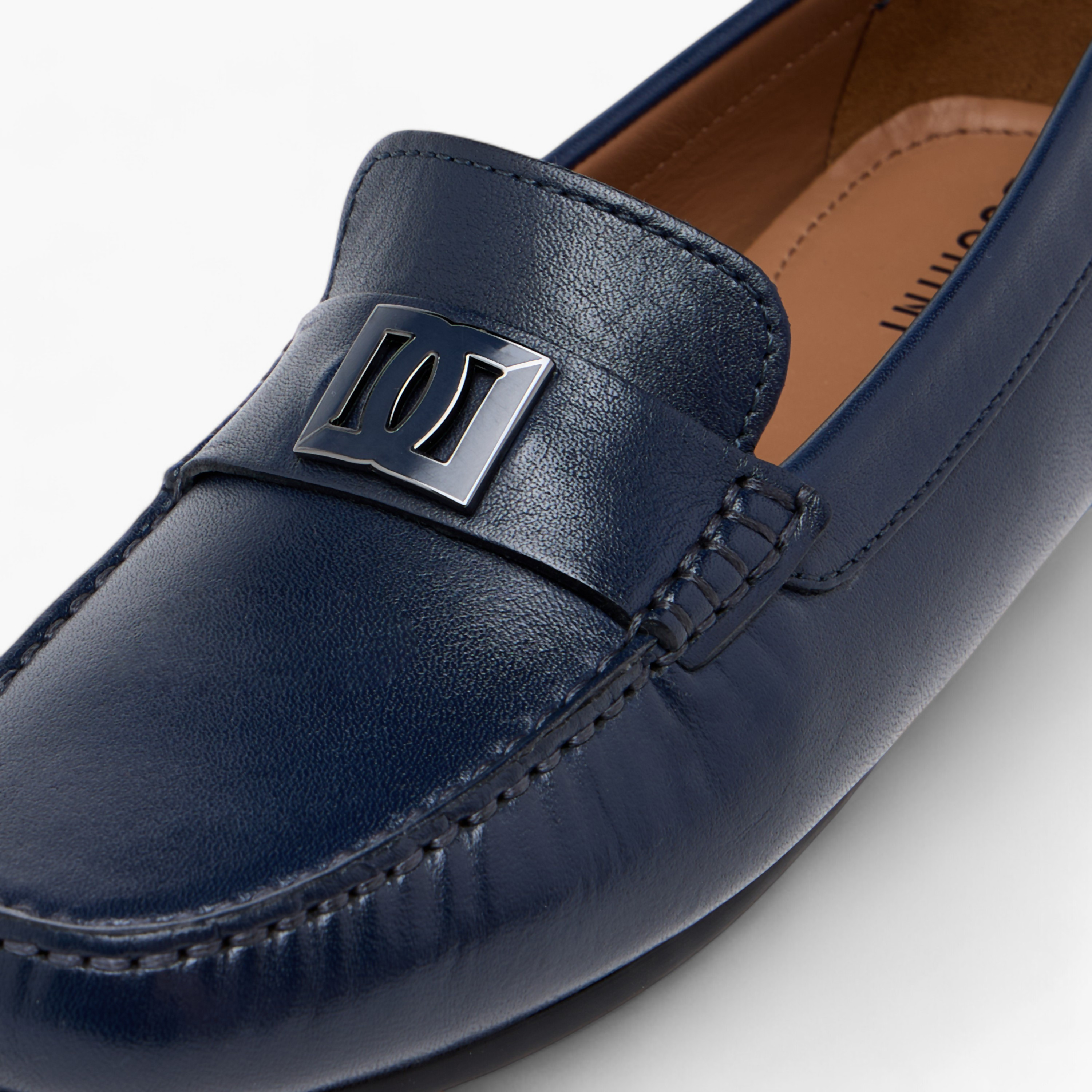حذاء سهل الارتداء بتفاصيل شعار من مستر دوتشيني-boys-shoes-loafers-image-4