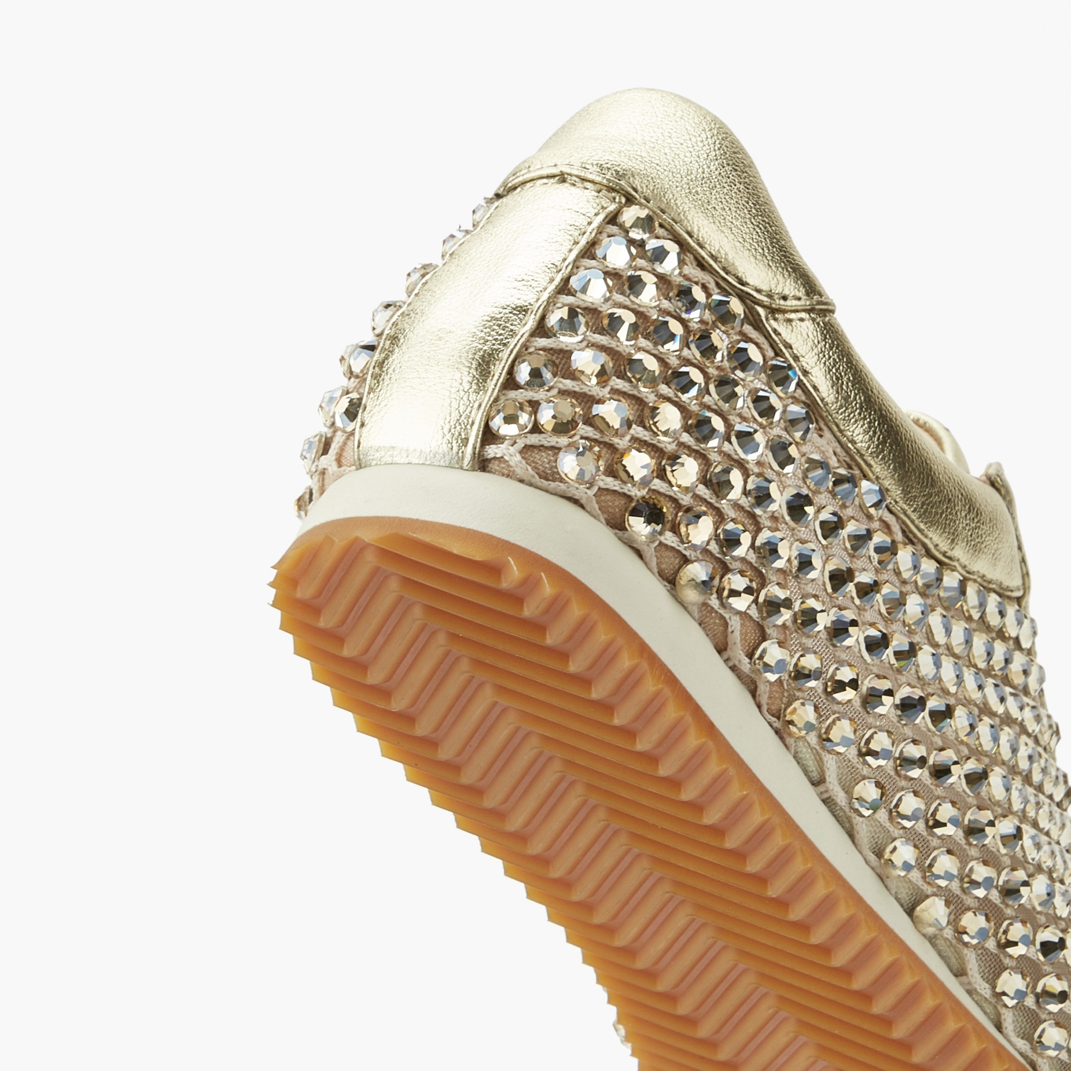حذاء سنيكرز مرصع برباط إغلاق للنساء من سيليست-women-shoes-sneakers-image-5
