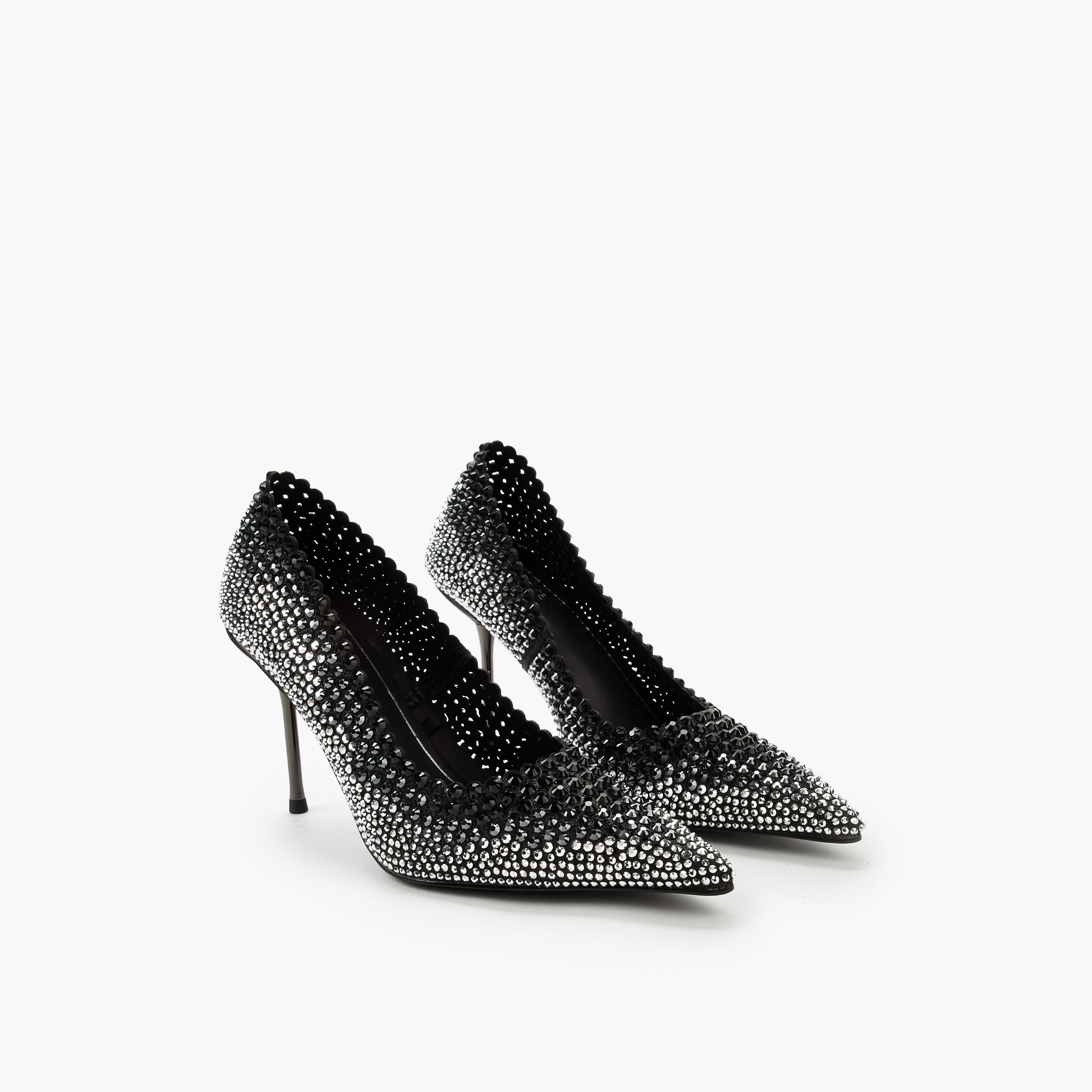 حذاء بومب مزين بكعب ستيليتو للنساء من سيليست-women-shoes-heels-image-1