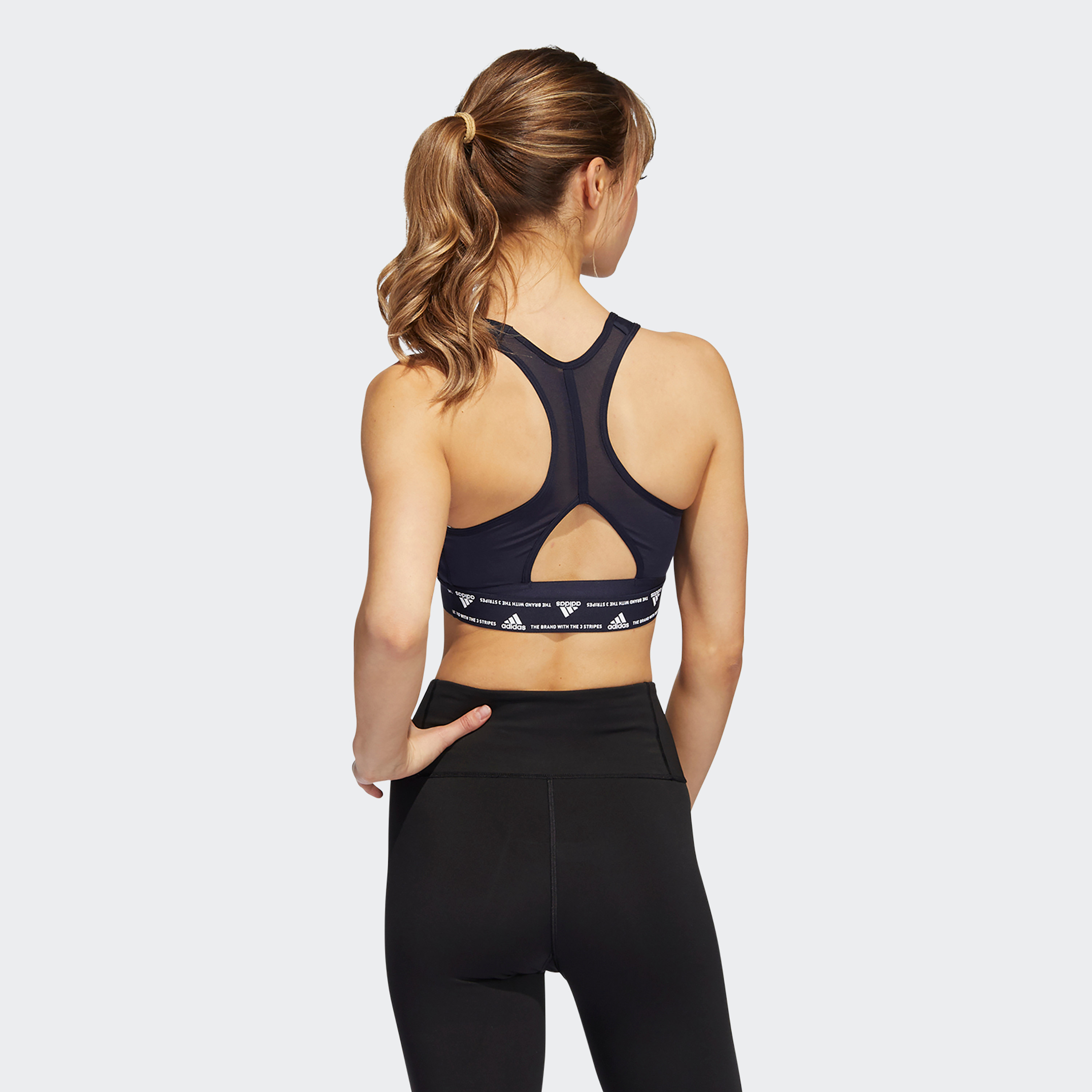  حمالة صدر رياضية بي دبليو ار ام اس للنساء من اديداس-women-clothing-sportswearandactivewear-sportsbras-image-3