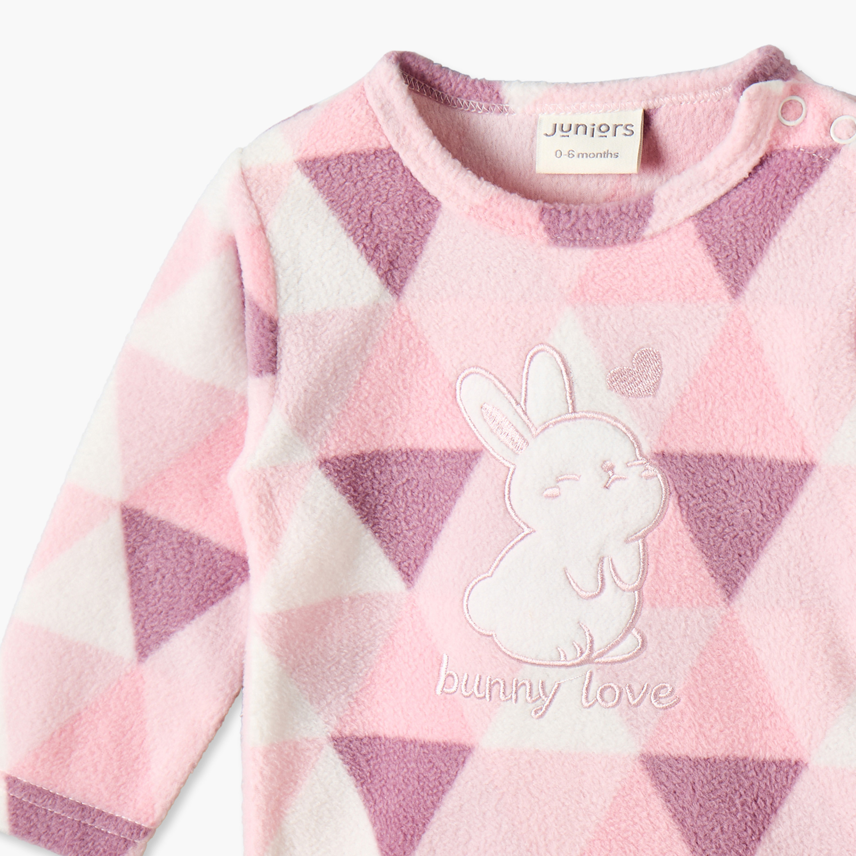 طقم بيجاما برقبة ضيقة وأكمام طويلة وتزيينات من جونيورز - عبوة من طقمين-baby-girls-clothing-nightwear-pyjamasets-image-8