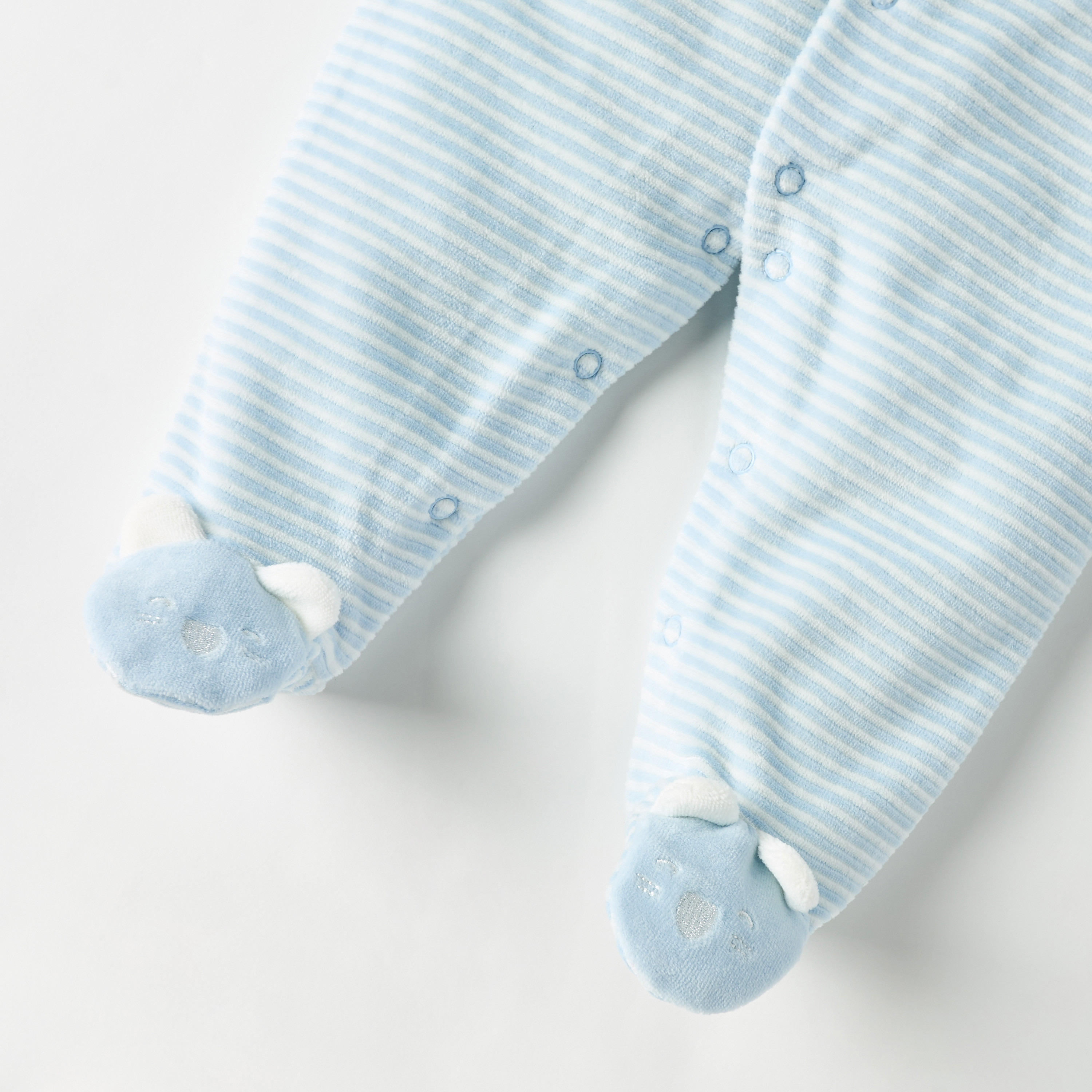 Juniors Striped Closed Feet Sleepsuit with Long Sleeves and Button Closure-baby-boys-clothing-winterwear-sleepsuits-image-4