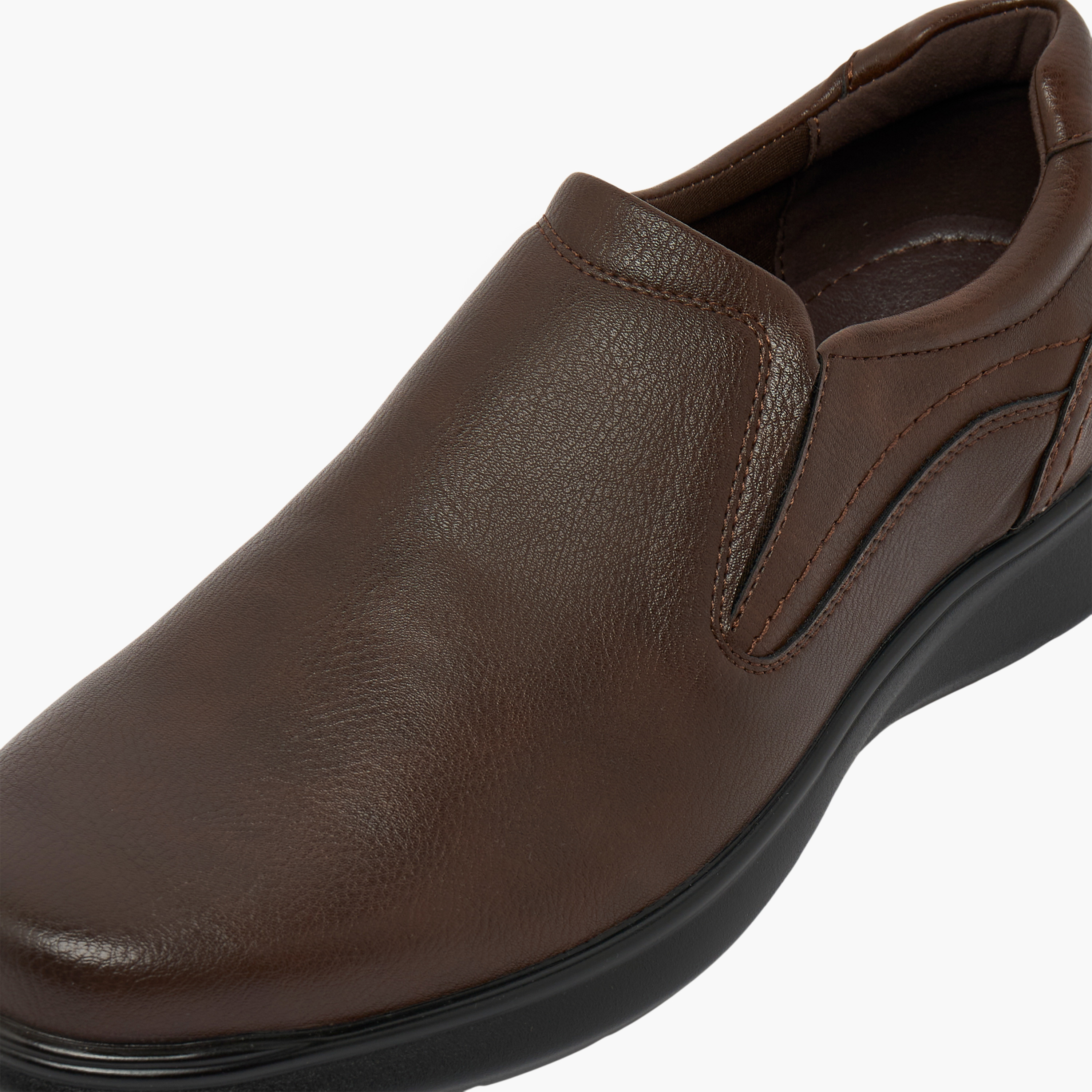 حذاء خفيف سهل الارتداء للرجال من إل بي إل من شو إكسبريس-men-shoes-formalshoes-image-7