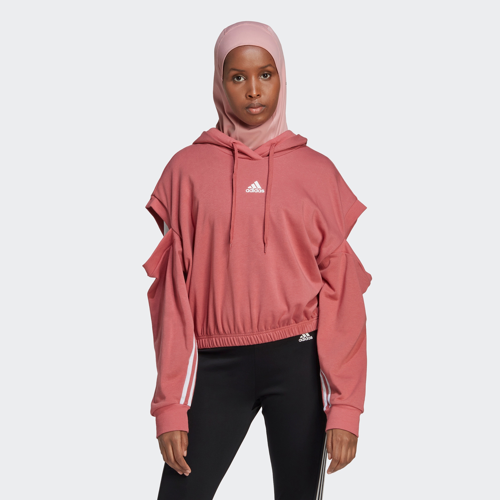 هودي نسائي بشعار من أديداس دبليو هيجلم ايج دي اس وي تي-sports-women-clothing-hoodiesandsweatshirts-image-1