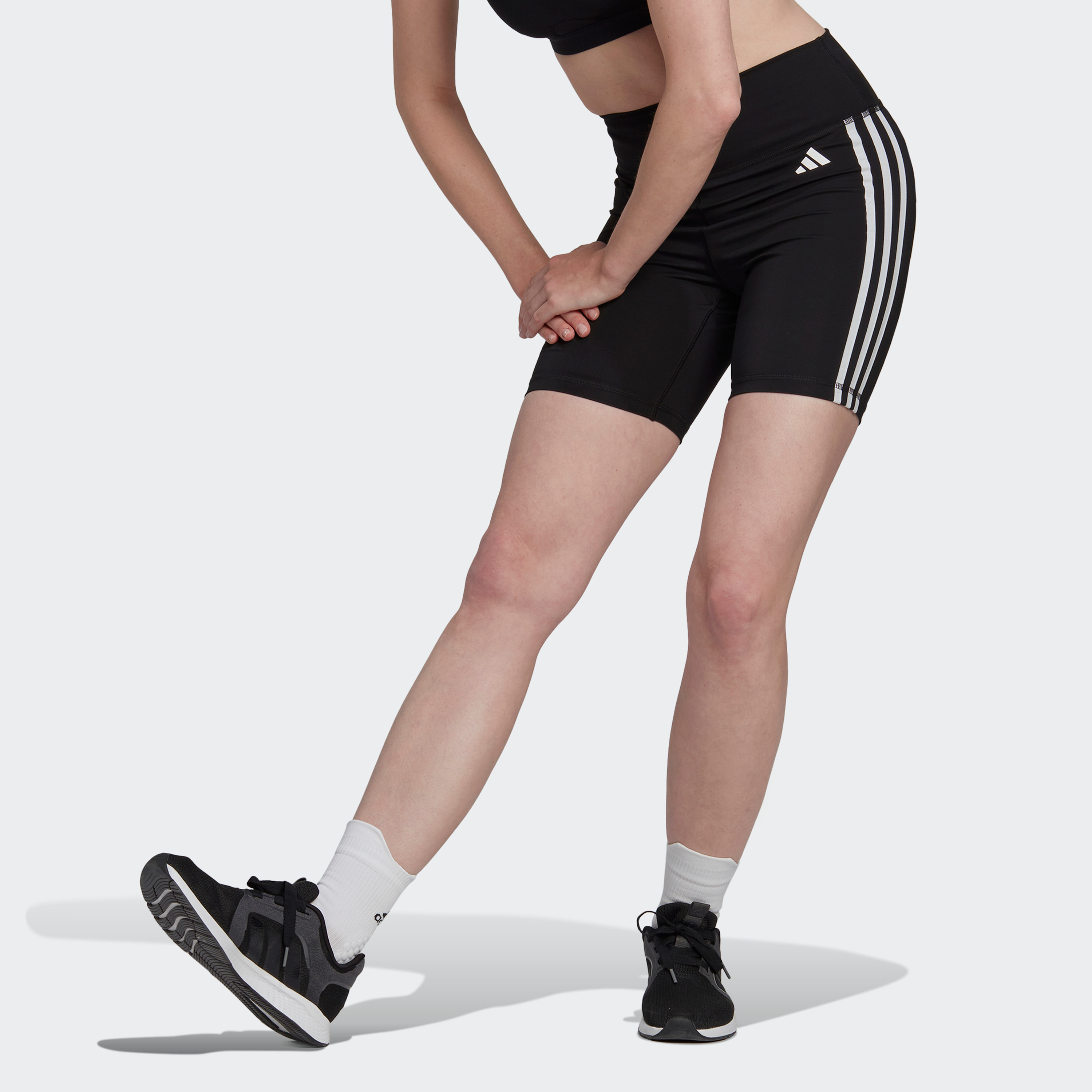 كولون نسائي مع 3 سترايبس من أديداس TE 3S Sho-sports-women-clothing-athleticskirtsandshorts-image-1