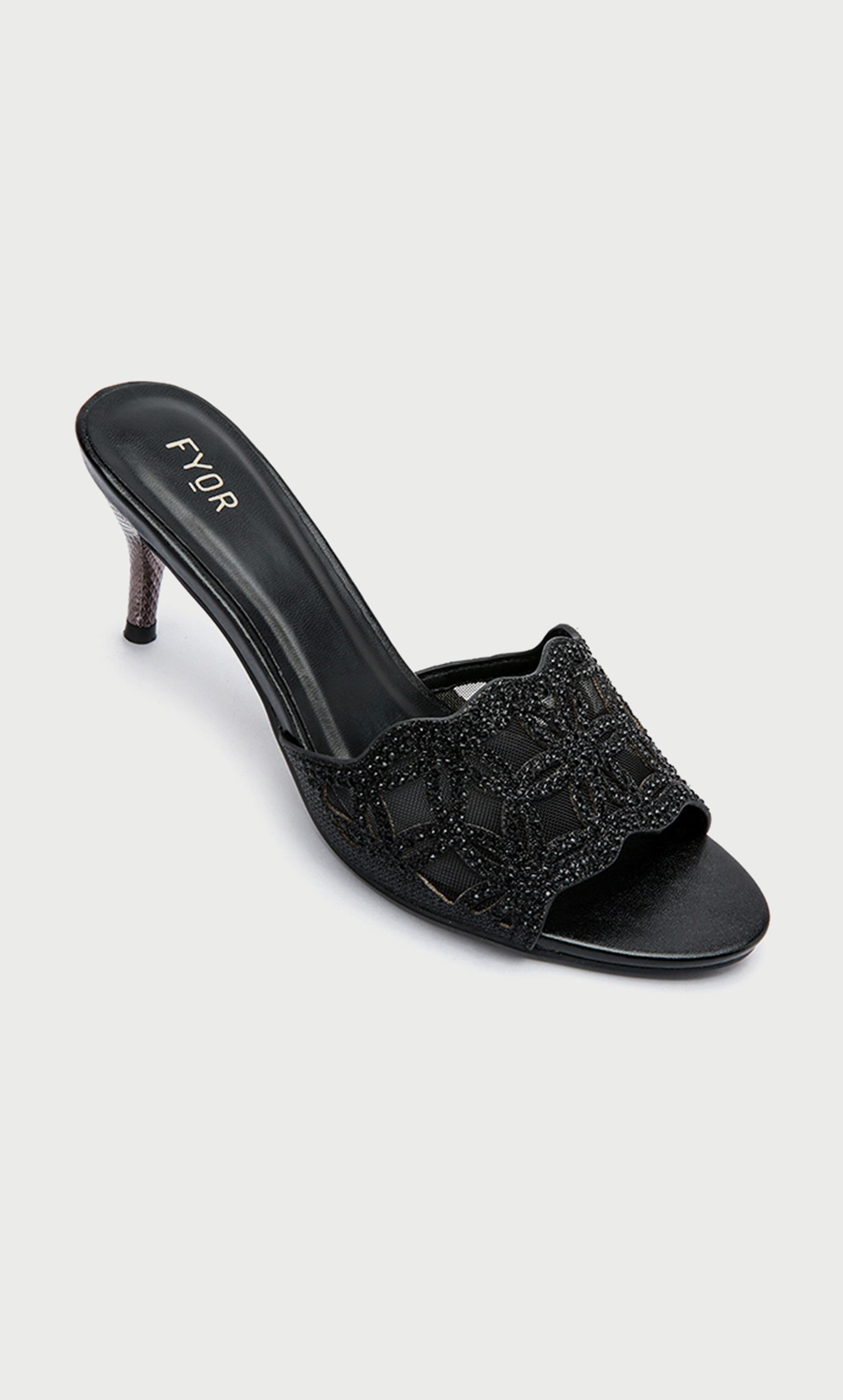 صندل نسائي أنيقة بكعب عال وبمقدمة مفتوحة من فيور  HL 22-women-shoes-heels-image-1