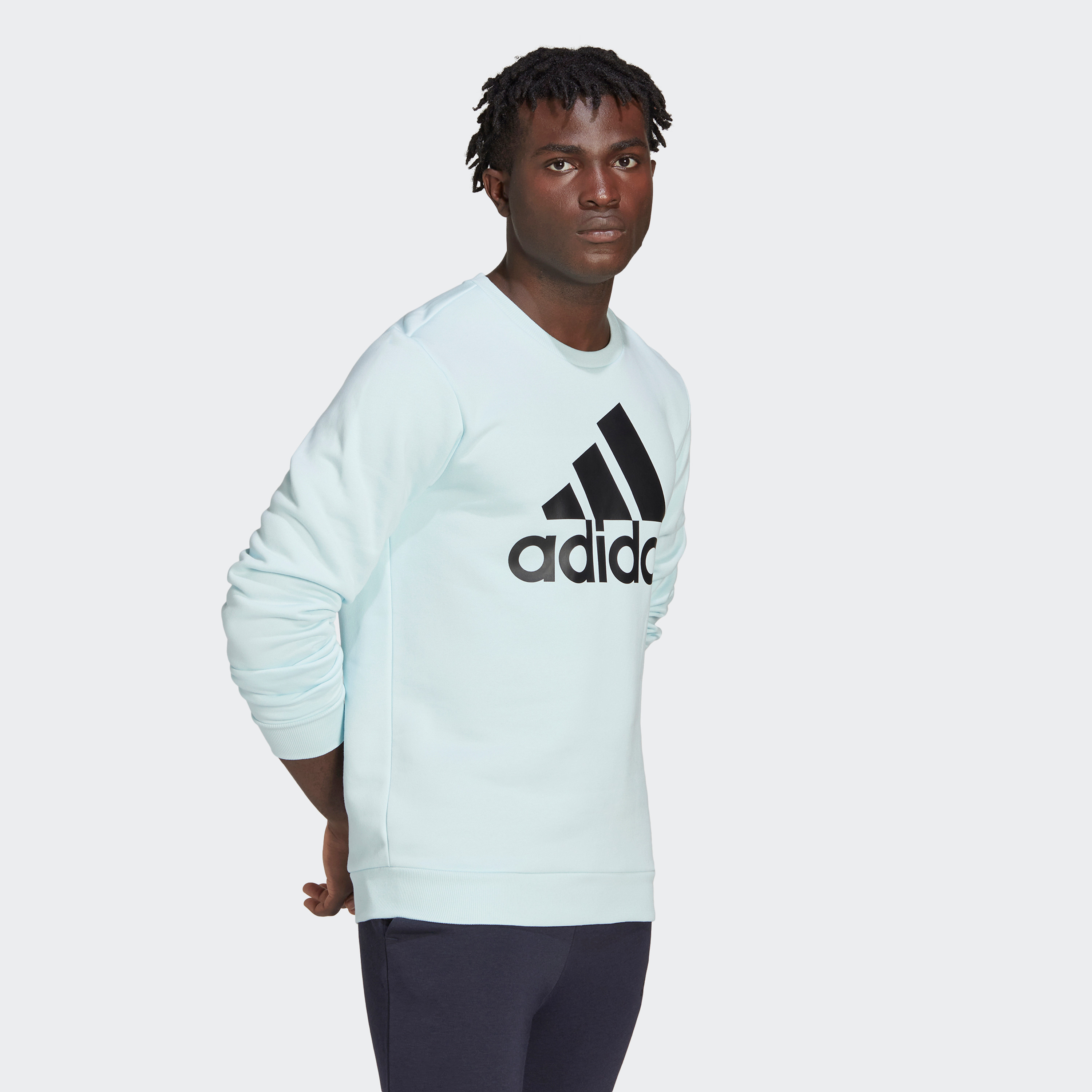 Adidas M Bl Fl Swt Men Logo Sweatshirt-men-winterwear-hoodiesandsweatshirts-image-3