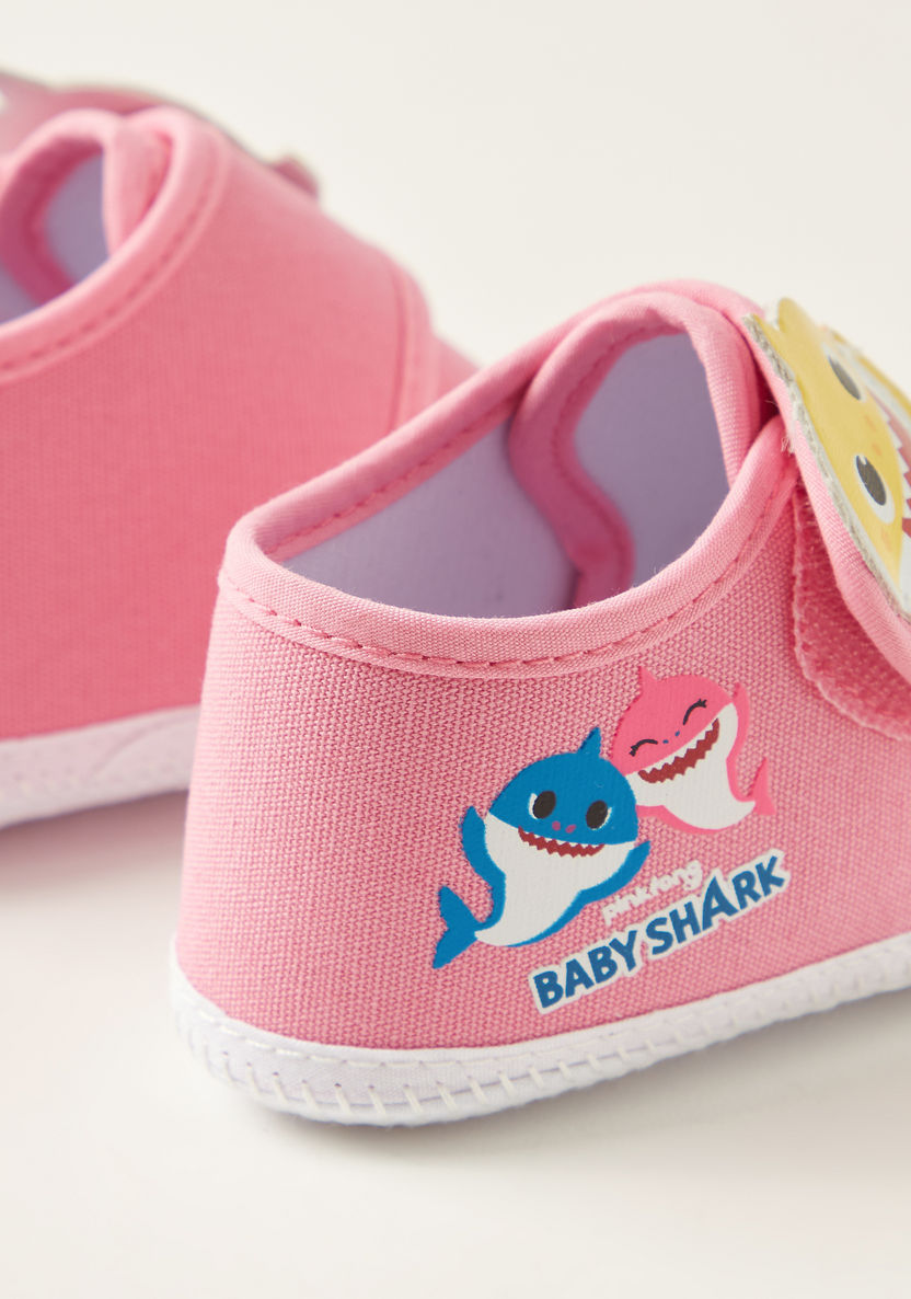Baby Shark Print Baby Shoes with Hook and Loop Closure-Booties-image-3