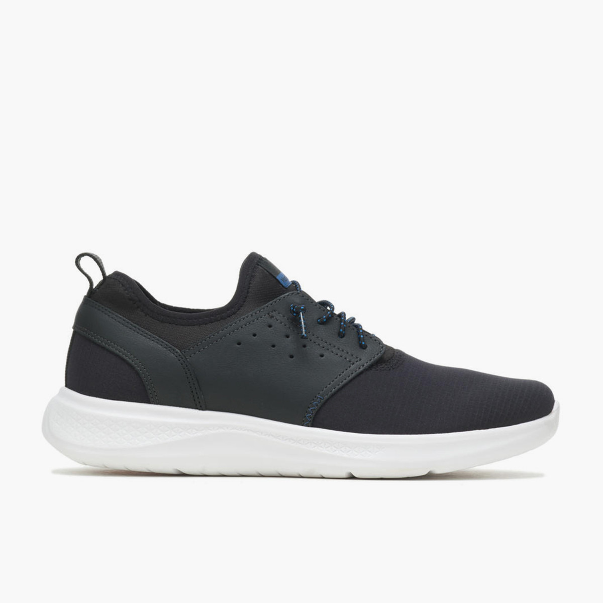 حذاء رياضي أسود سادة مرتفع بنجي للرجال من هاش بابيز-men-shoes-sneakers-image-1