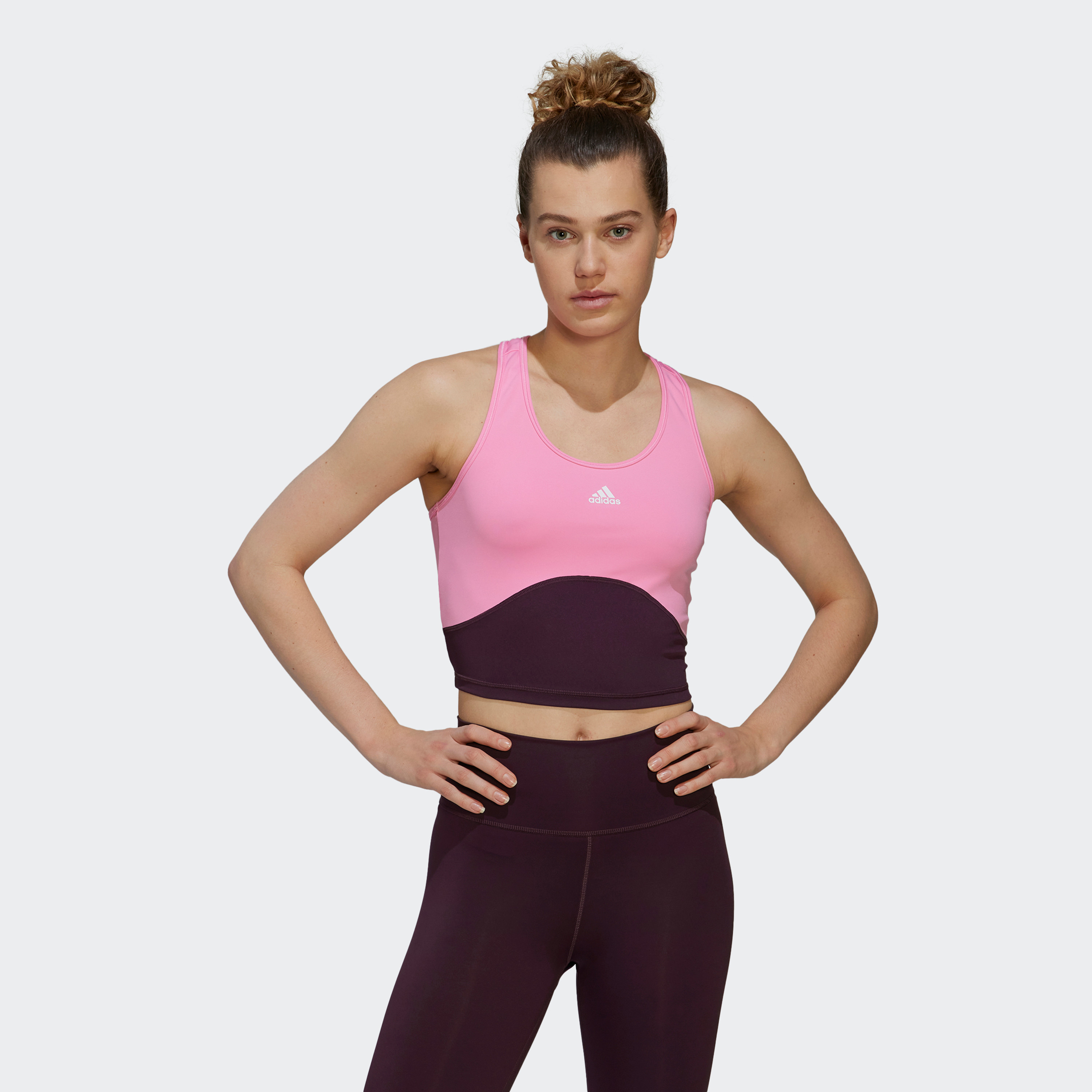 تانك توب نسائي بشعار من أديداس تي ار ان هييت كرو تي كي-women-clothing-tshirts-image-1