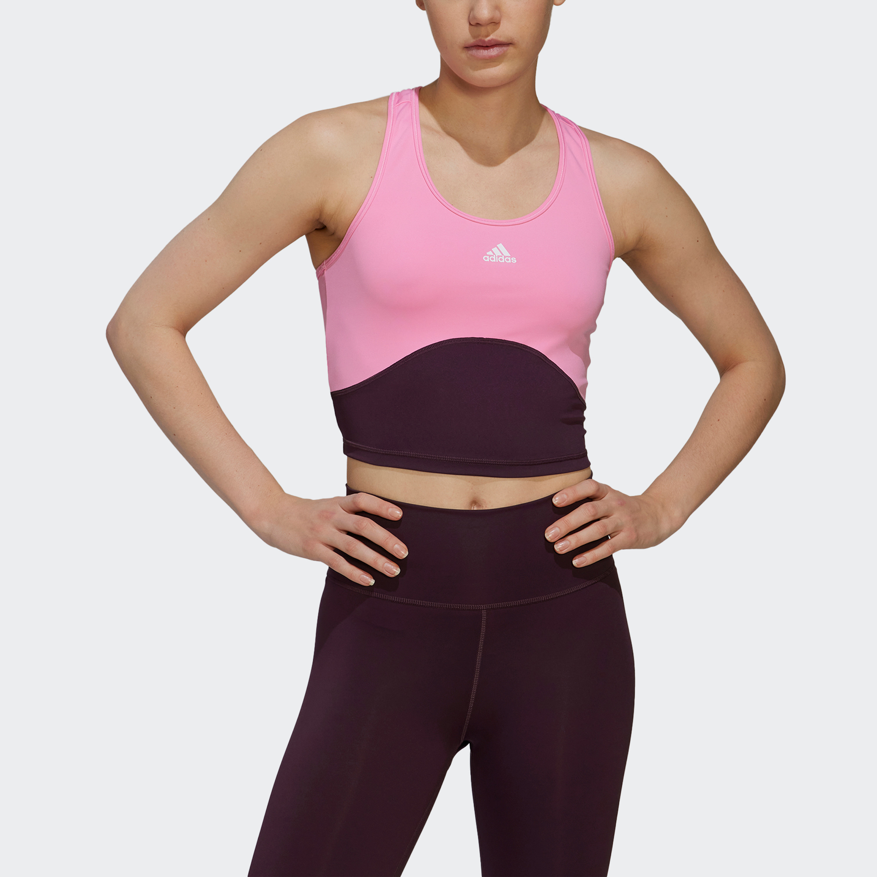 تانك توب نسائي بشعار من أديداس تي ار ان هييت كرو تي كي-sports-women-clothing-tshirtsandvests-image-3