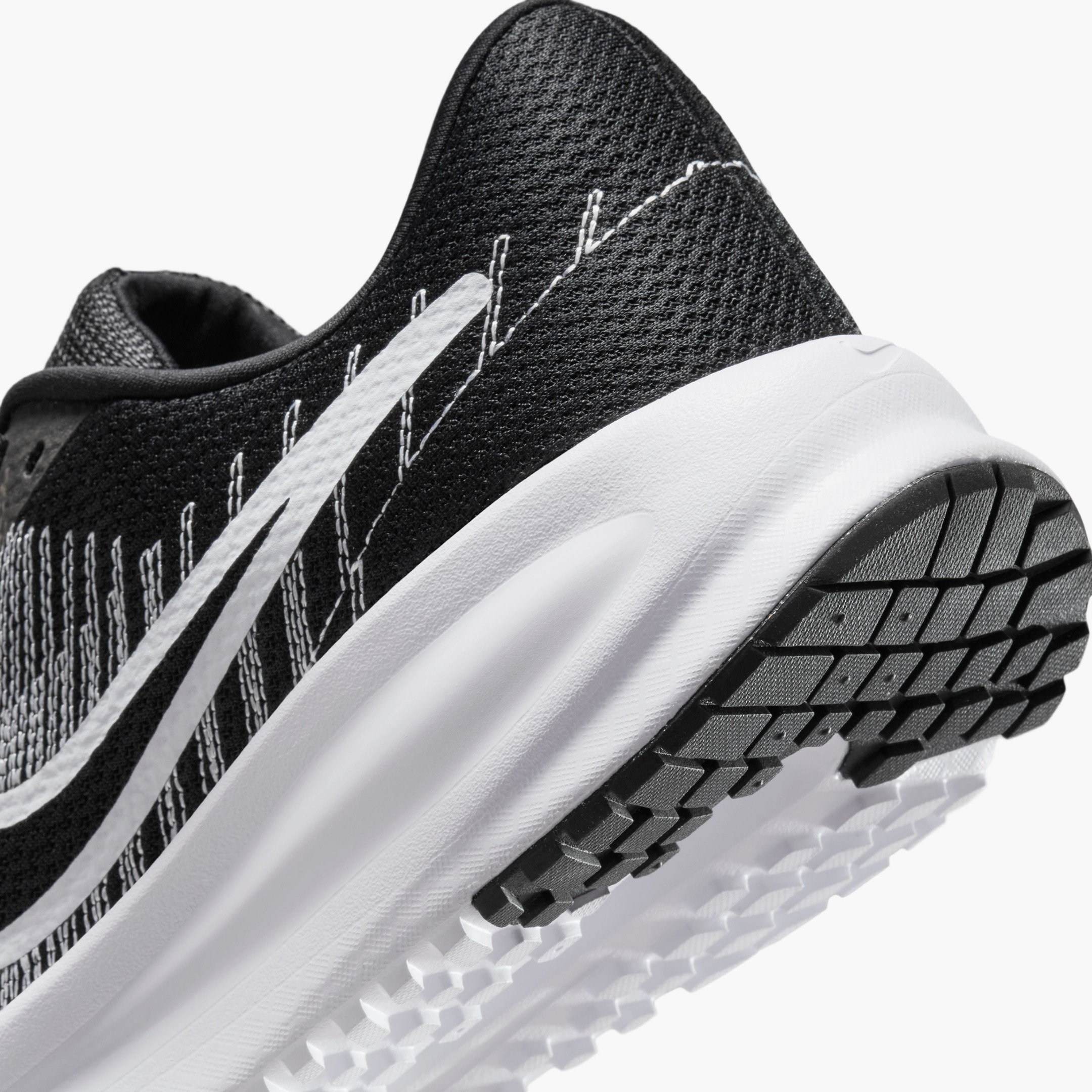 حذاء جري برباط إغلاق "رن ديفاي" للرجال من نايك-men-shoes-sports-image-8