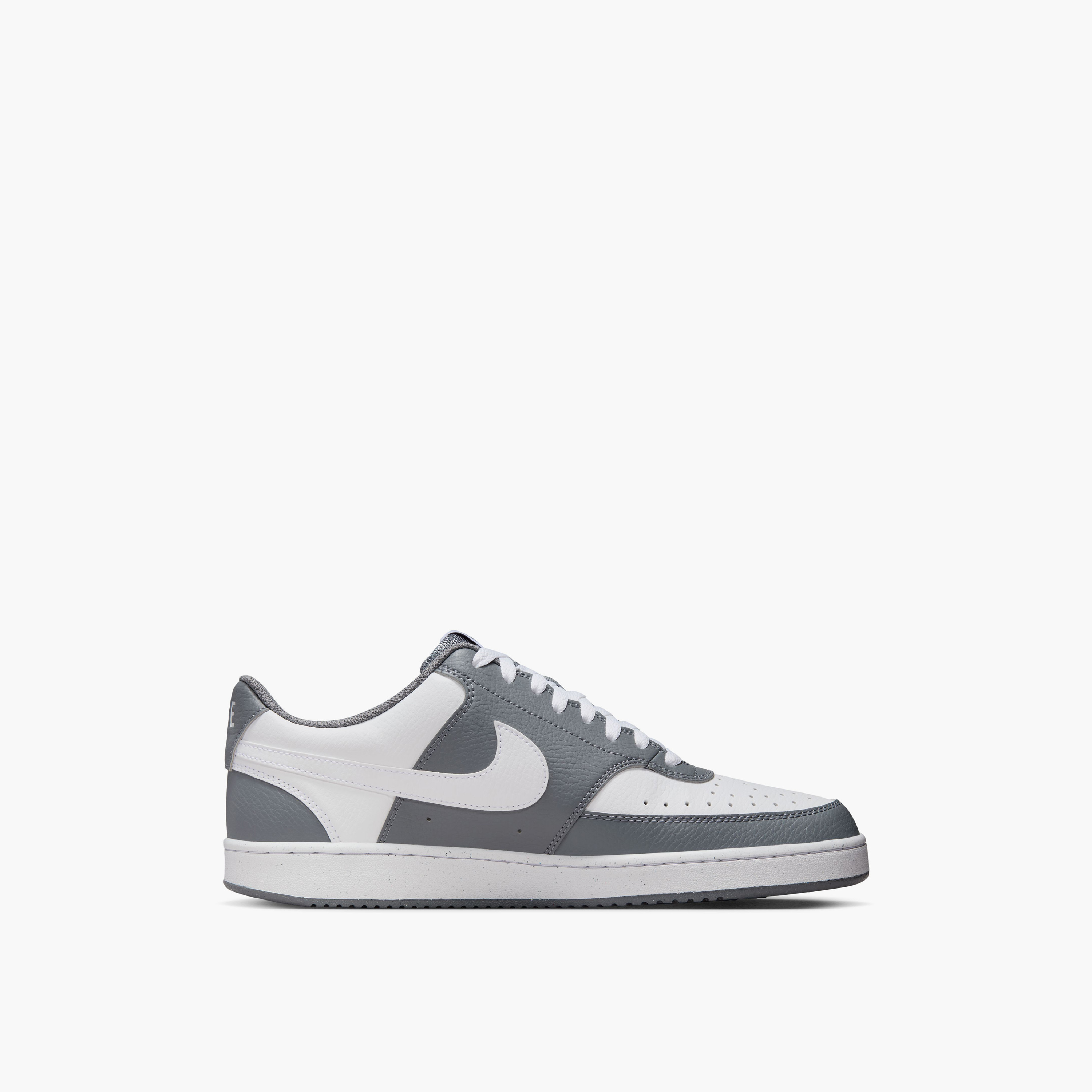 حذاء سنيكرز برباط إغلاق "كورت فيجن لو إن إن بي" للرجال من نايك-men-shoes-sneakers-image-1