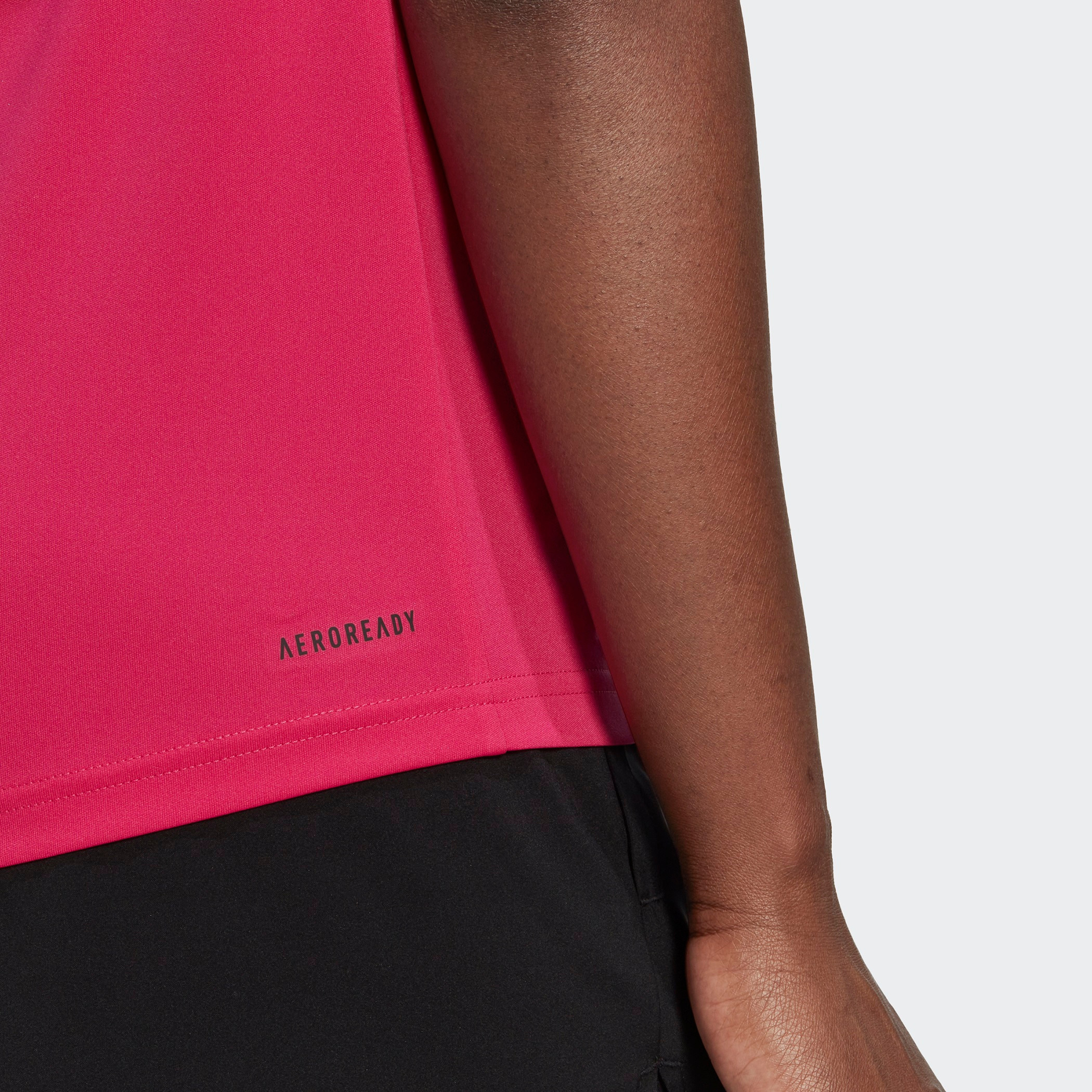 تي شيرت نسائي بشعار من أديداس دبليو بي ال تي-sports-women-clothing-tshirtsandvests-image-7