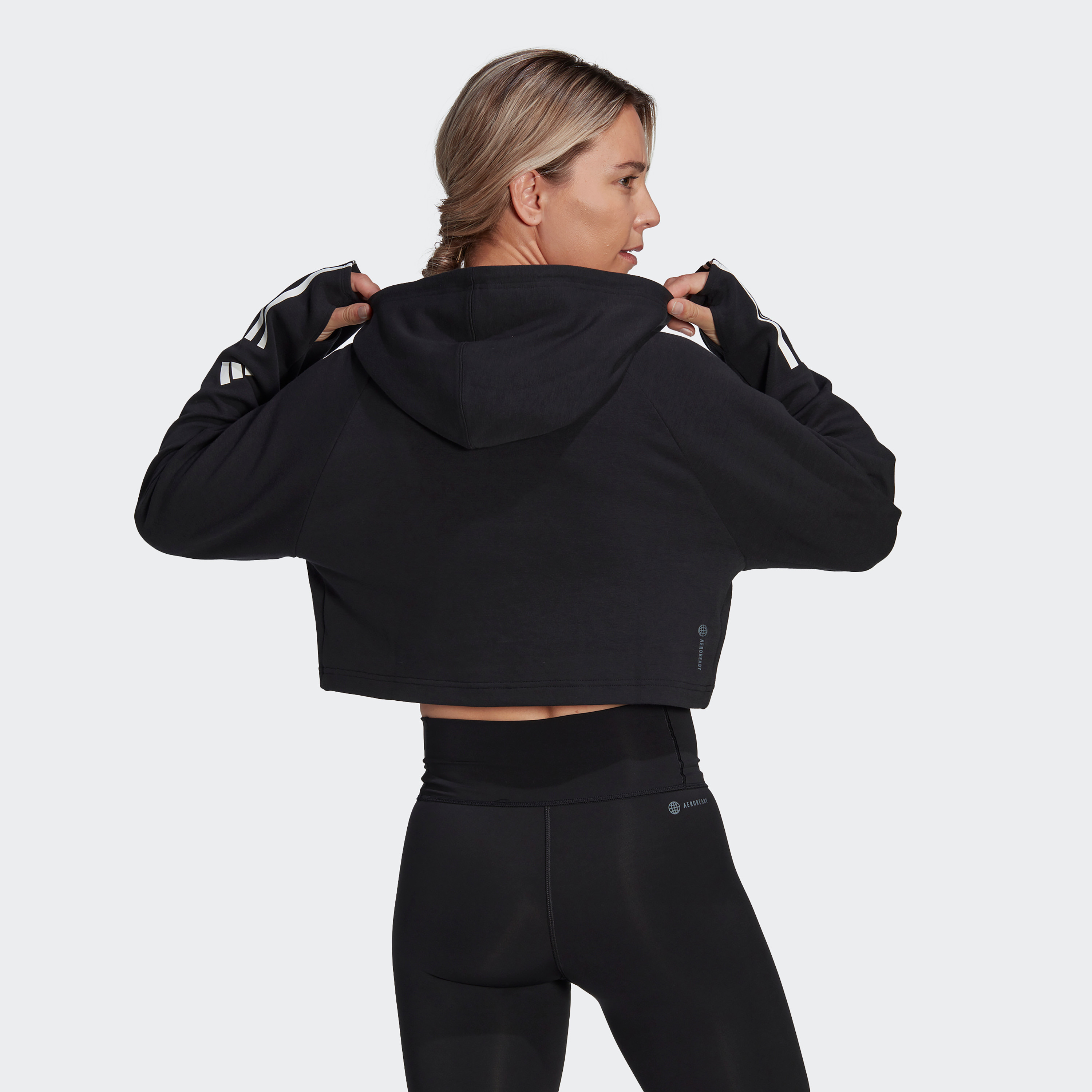  هودي اسنشيالز للنساء رياضية مزين بثلاثة خطوط ومنسوج من الصوف من اديداس -women-clothing-sportswearandactivewear-hoodiesandsweatshirts-image-4