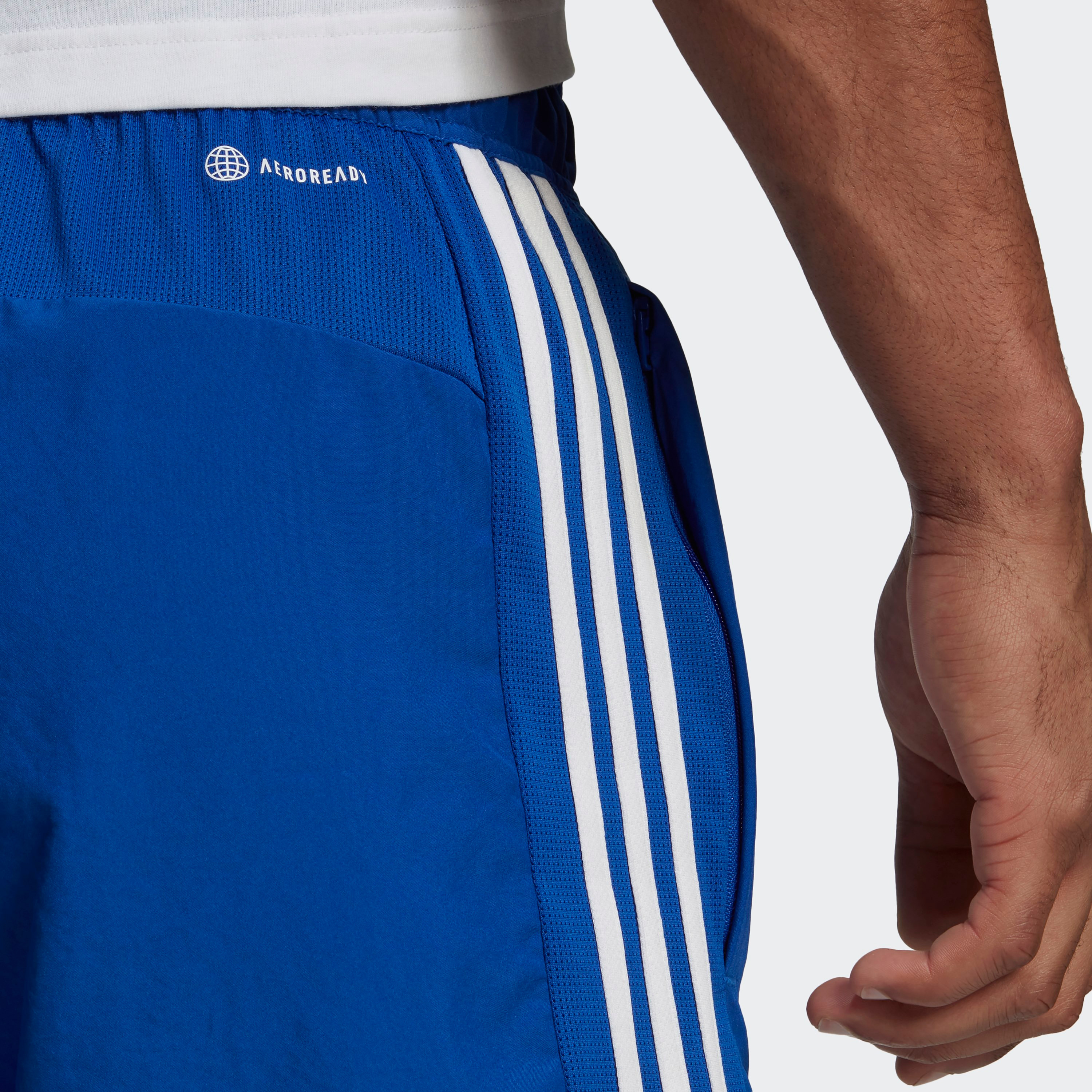 شورت رجالي من أديداس هيتشو بثلاثة خطوط-men-clothing-bottoms-shorts-image-4