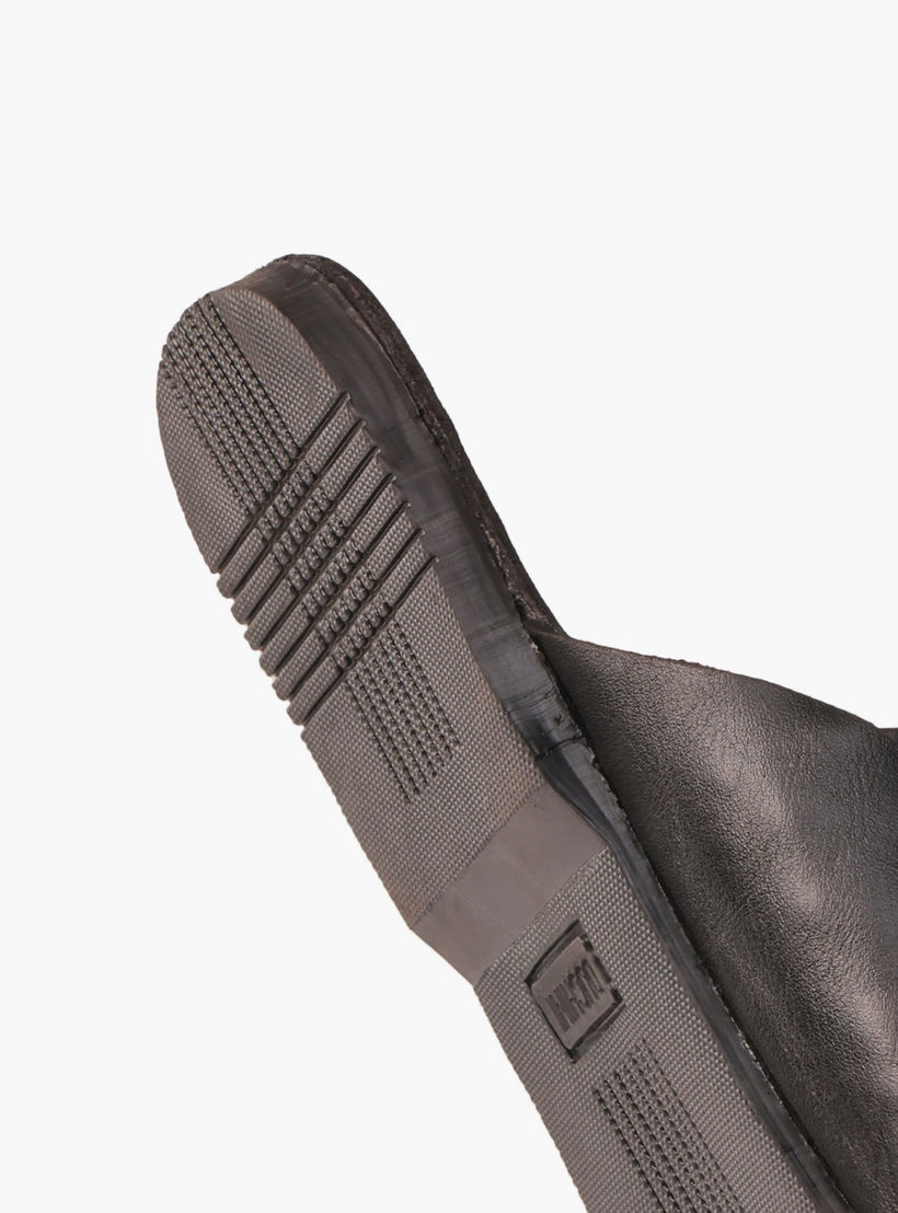 صندل جلد مريح بحزام مثقّب للرجال من دوشيني-men-shoes-sandals-image-5