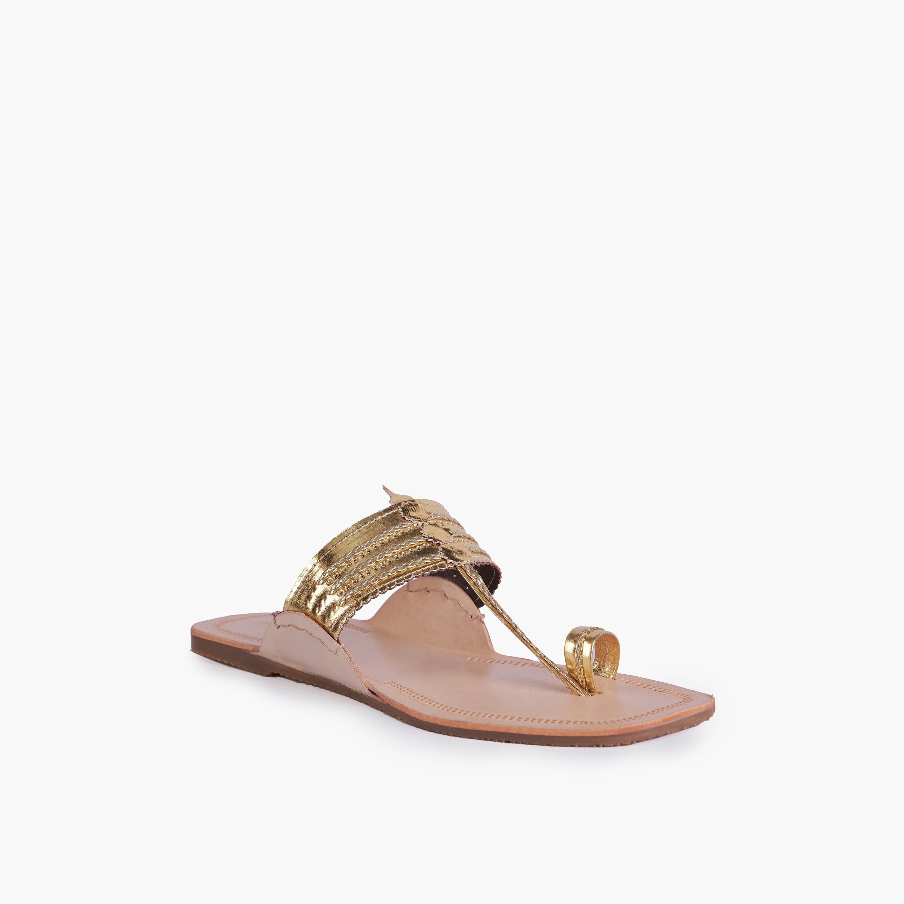 صندل جلد بتفاصيل مثقبة للنساء من سيليست-women-shoes-flats-sandals-image-2