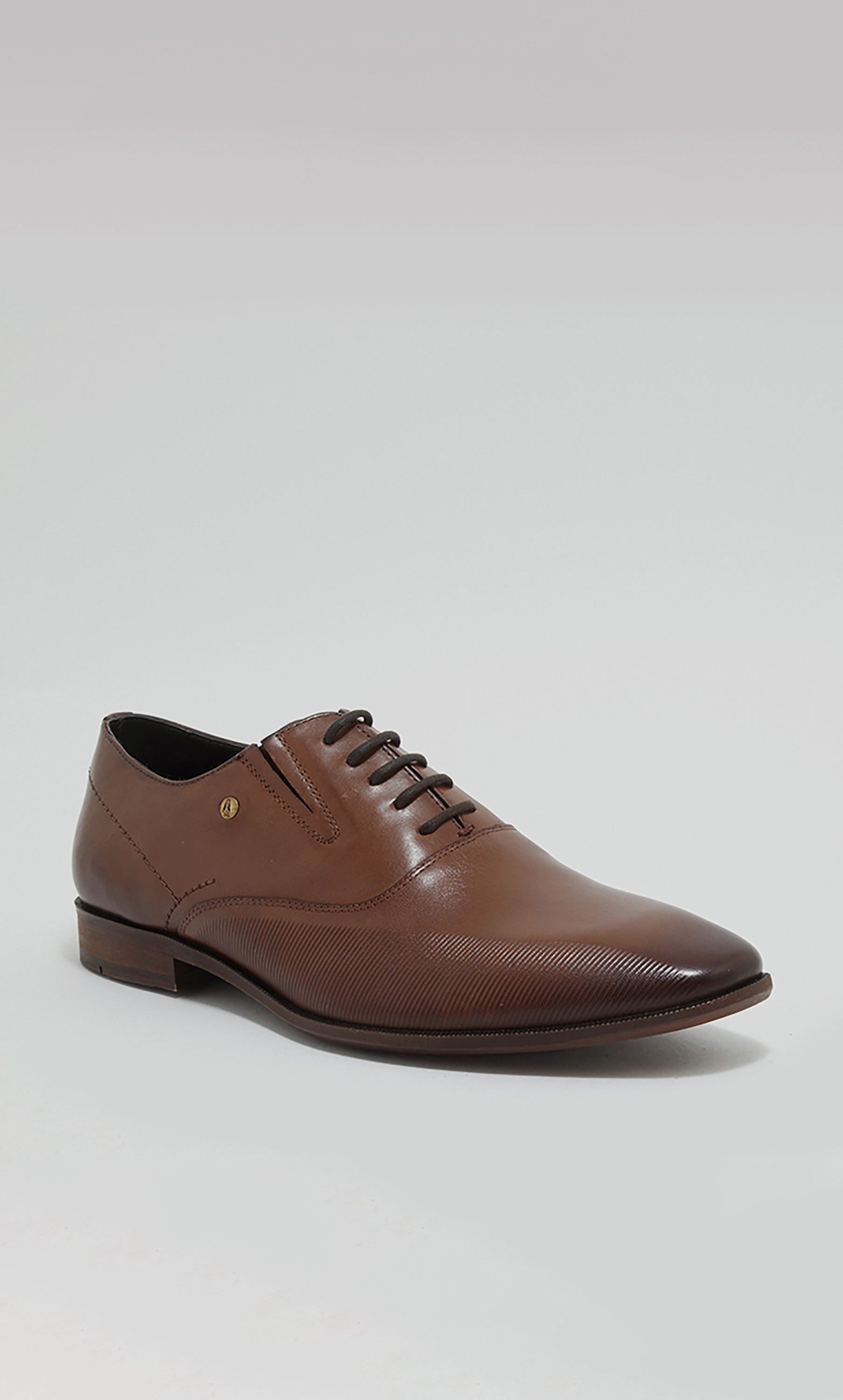 Hush puppies business hot sale shoes