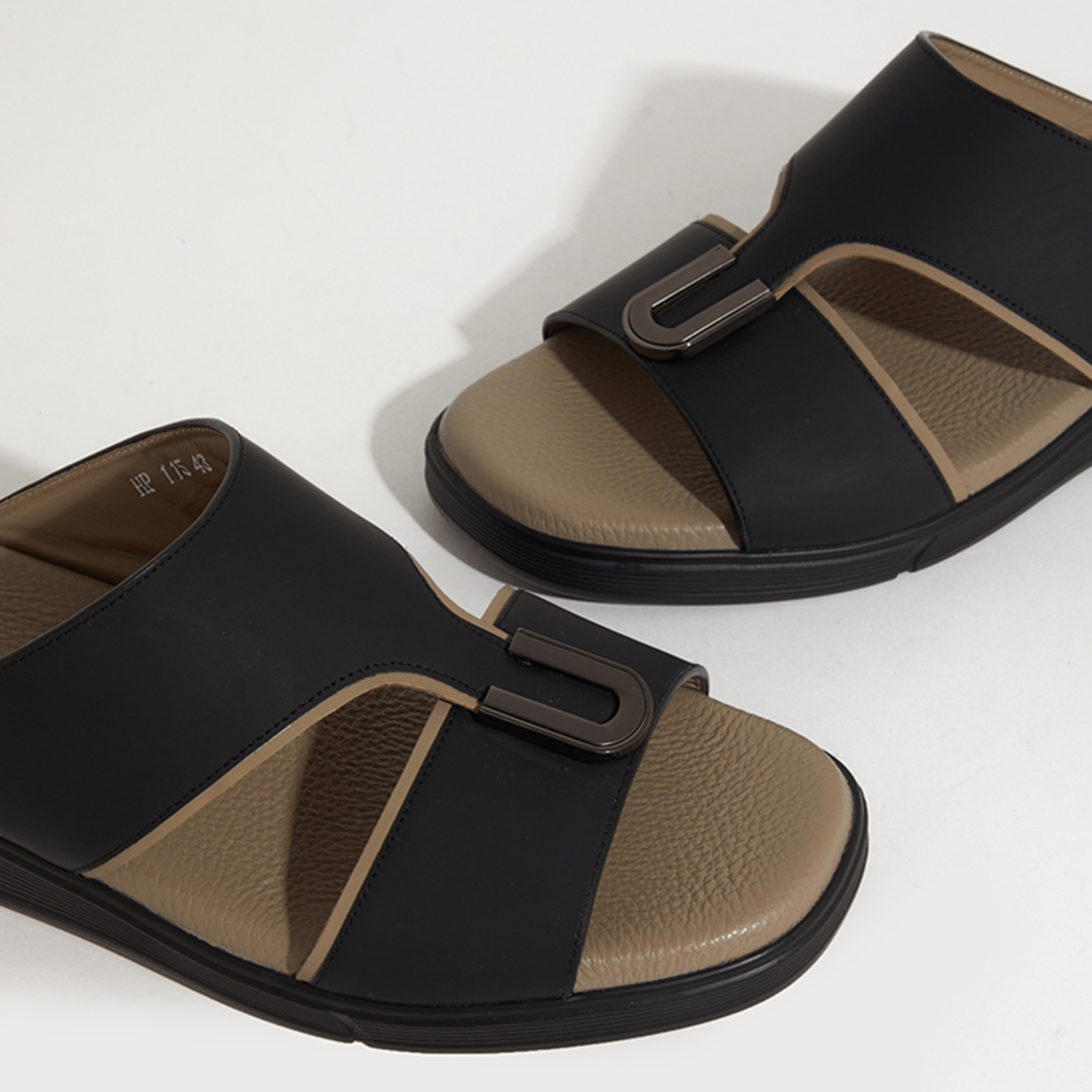 هش بابيز- صندل عربي سهل الارتداء للرجال | HP115-001-men-shoes-sandals-image-2