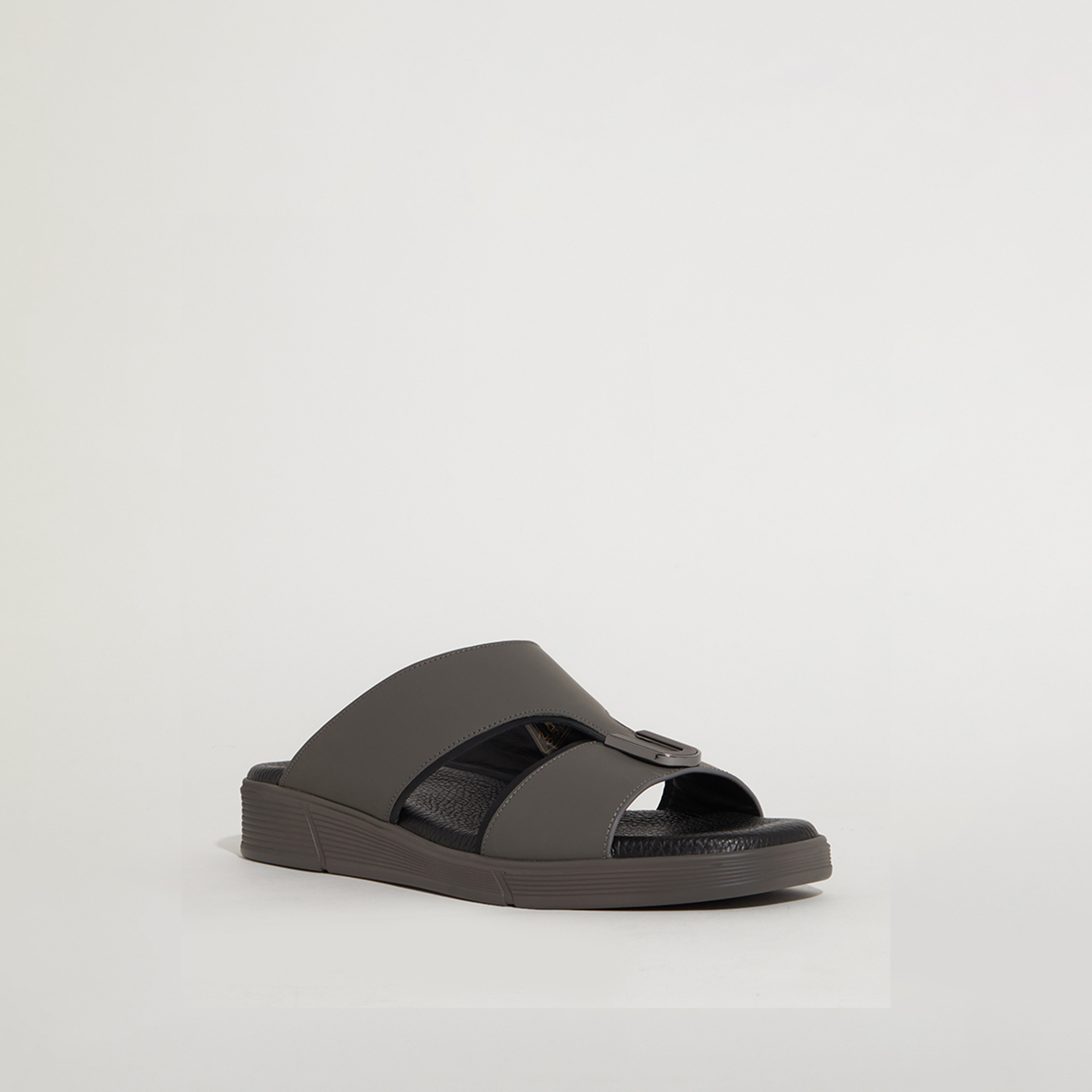 هش بابيز- صندل عربي سهل الارتداء للرجال | HP115-020-men-shoes-sandals-image-1