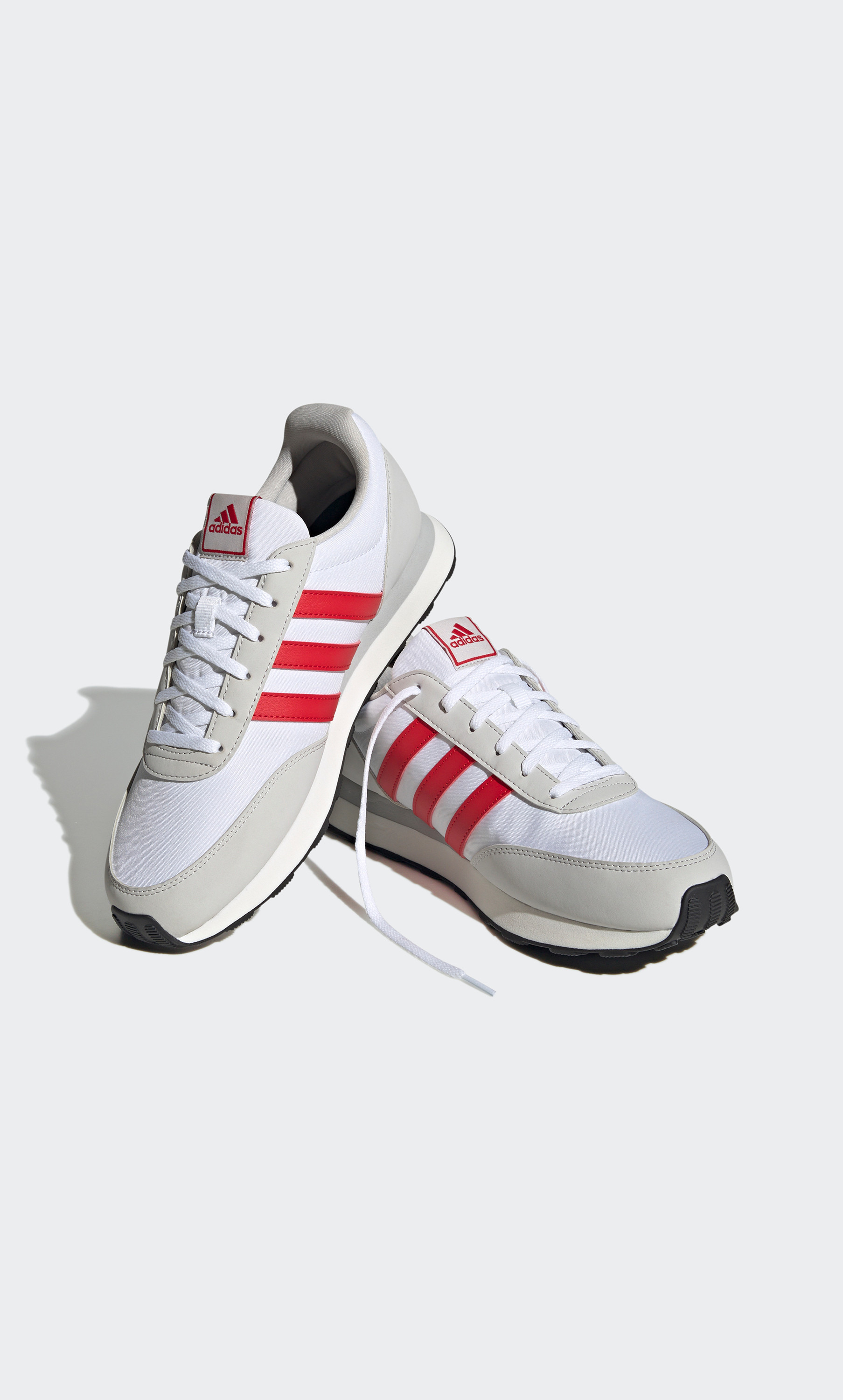 HP2260 حذاء رياضي للجري للرجال 60s 2.0 من اديداس-sports-men-shoes-image-1