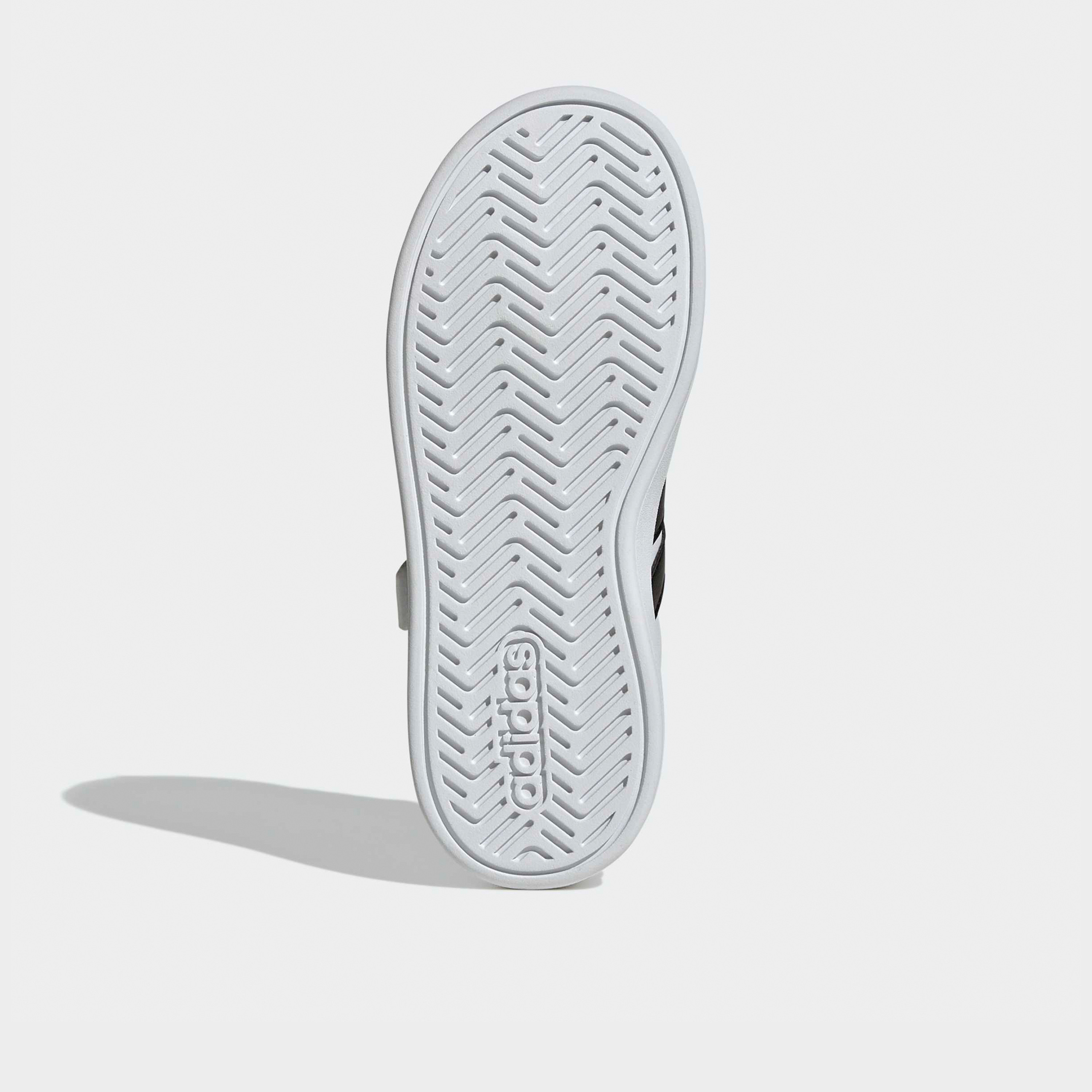حذاء سنيكرز بشريط لاصق للكاحل جراند كورت 3.0 إي إل للأطفال من أديداس-girls-shoes-sneakers-image-4