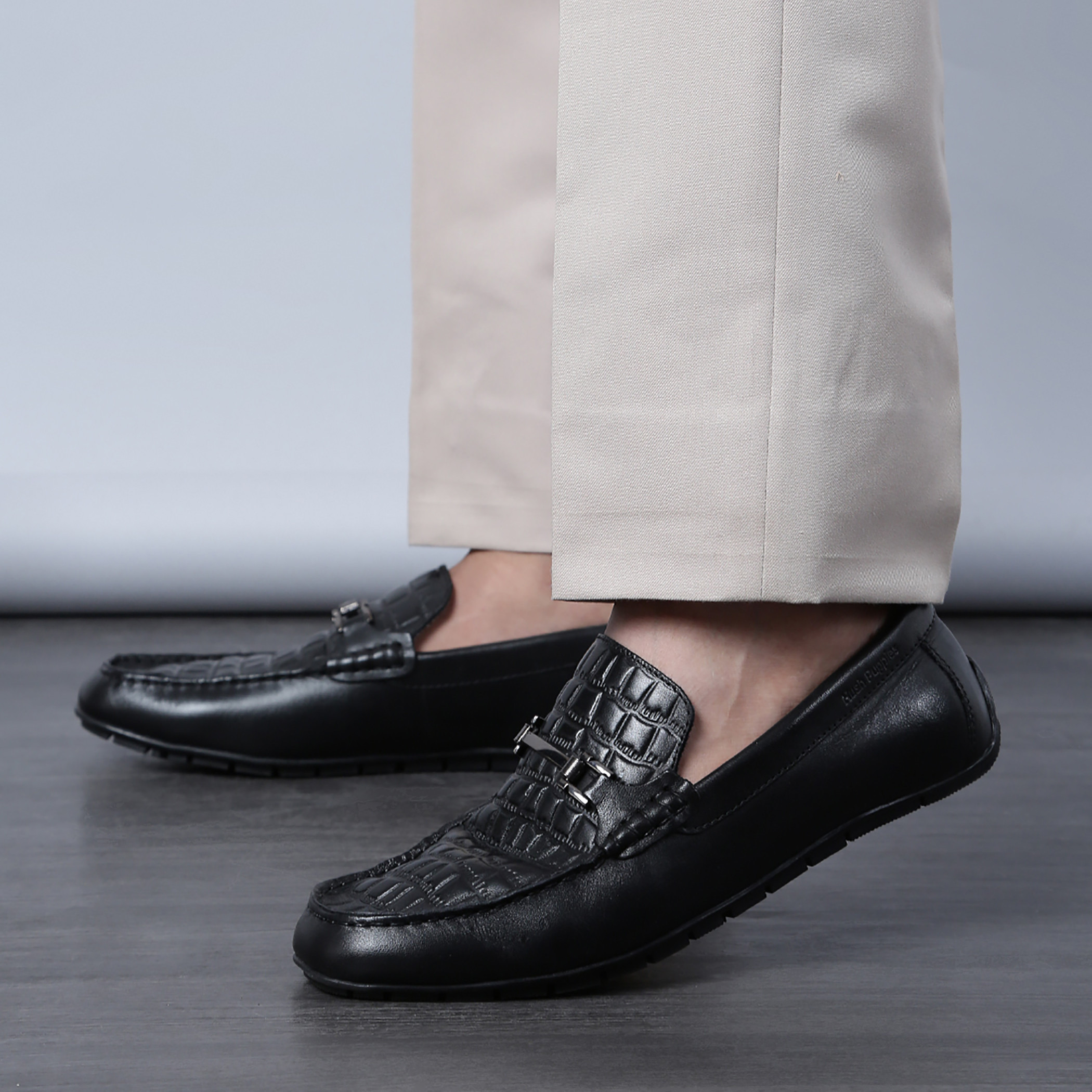 Men Leather Black Round Toe Horsebit Loafers-men-shoes-loafersandmoccasins-image-2
