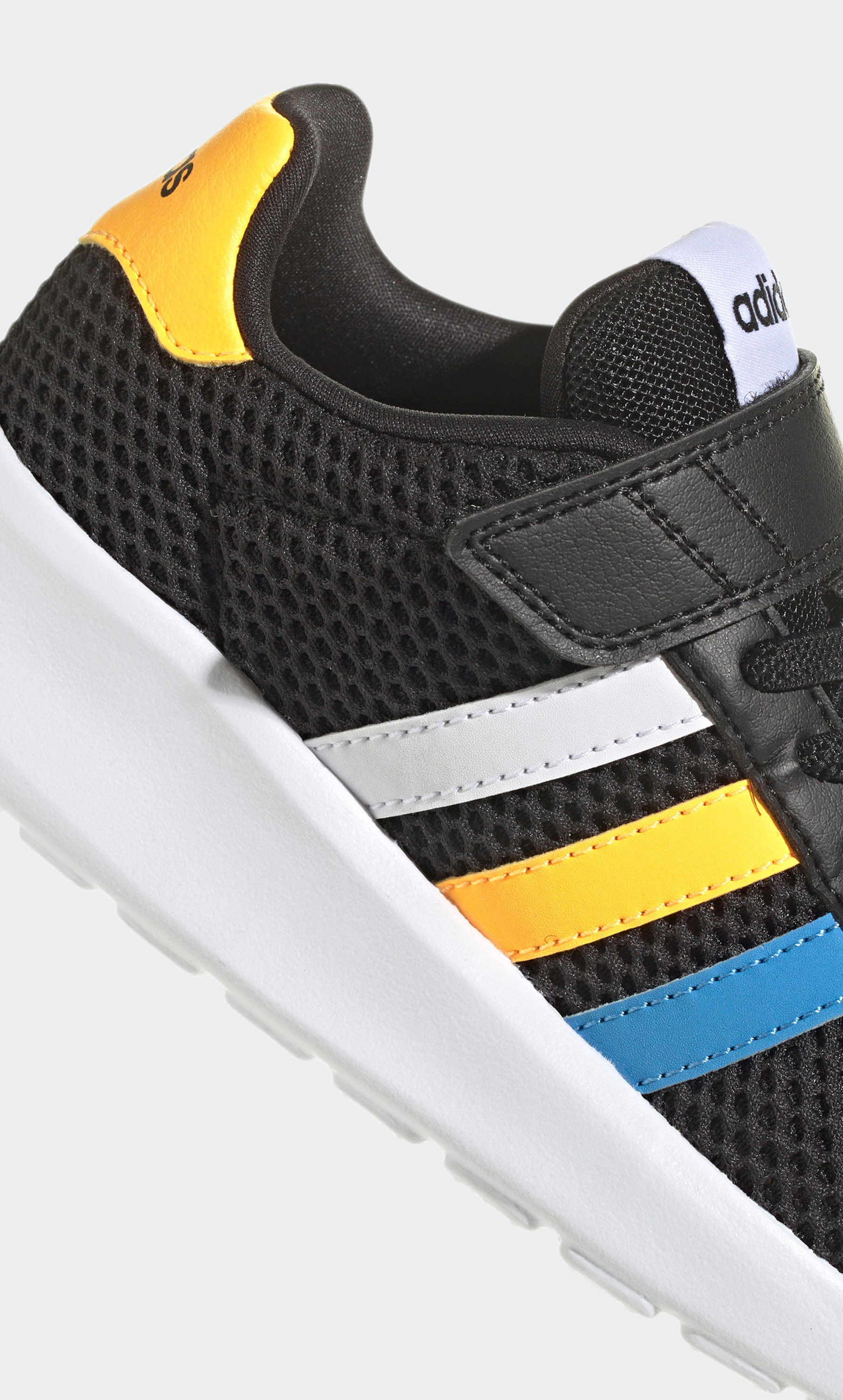 HP5799 حذاء الجري لايت ريسر 3.0  للأطفال من أديداس-sports-boys-shoes-image-6