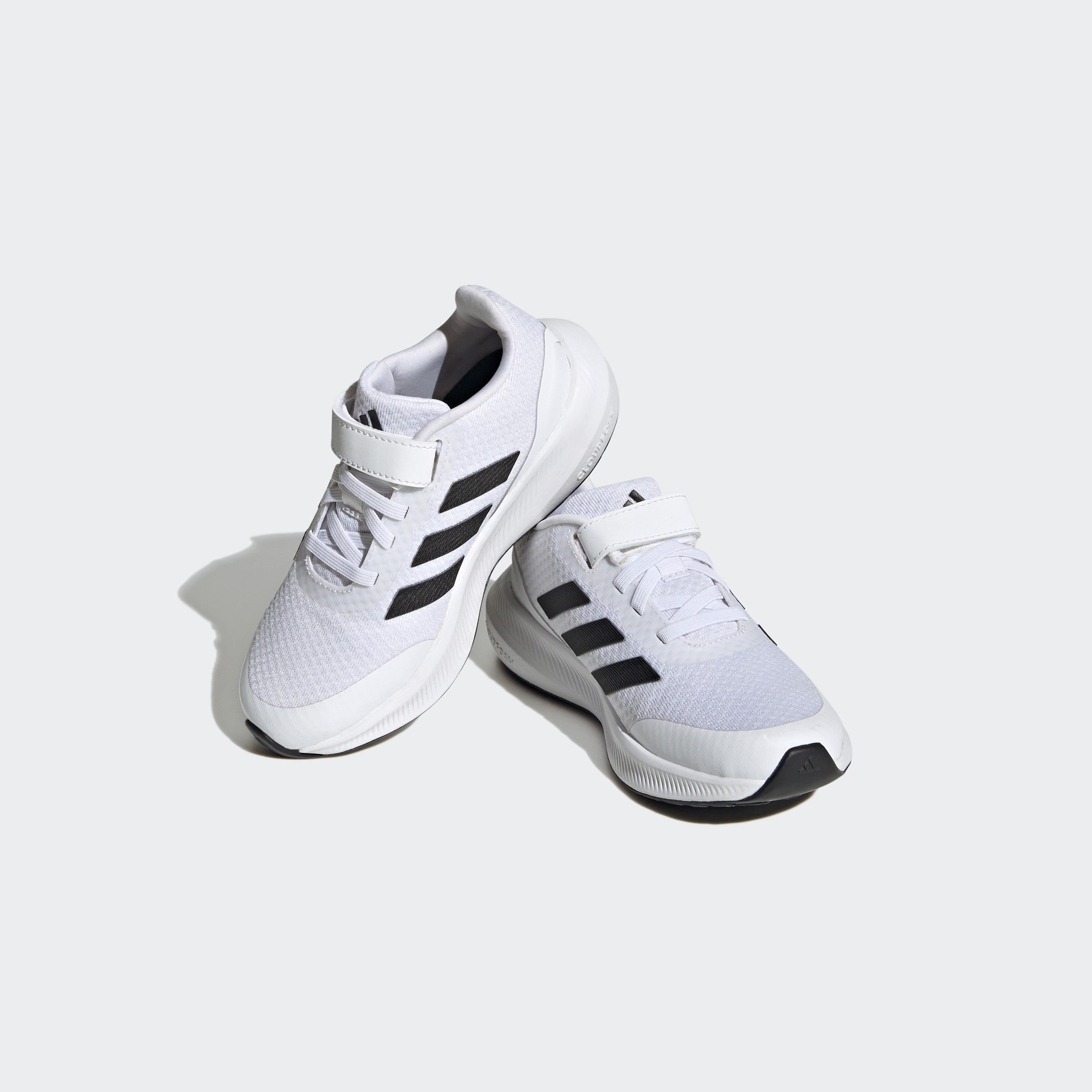 حذاء رياضي للجري رن فالكون 3.0 برباط علوي مرن للاطفال من اديداس| او اي-girls-shoes-sneakers-image-1