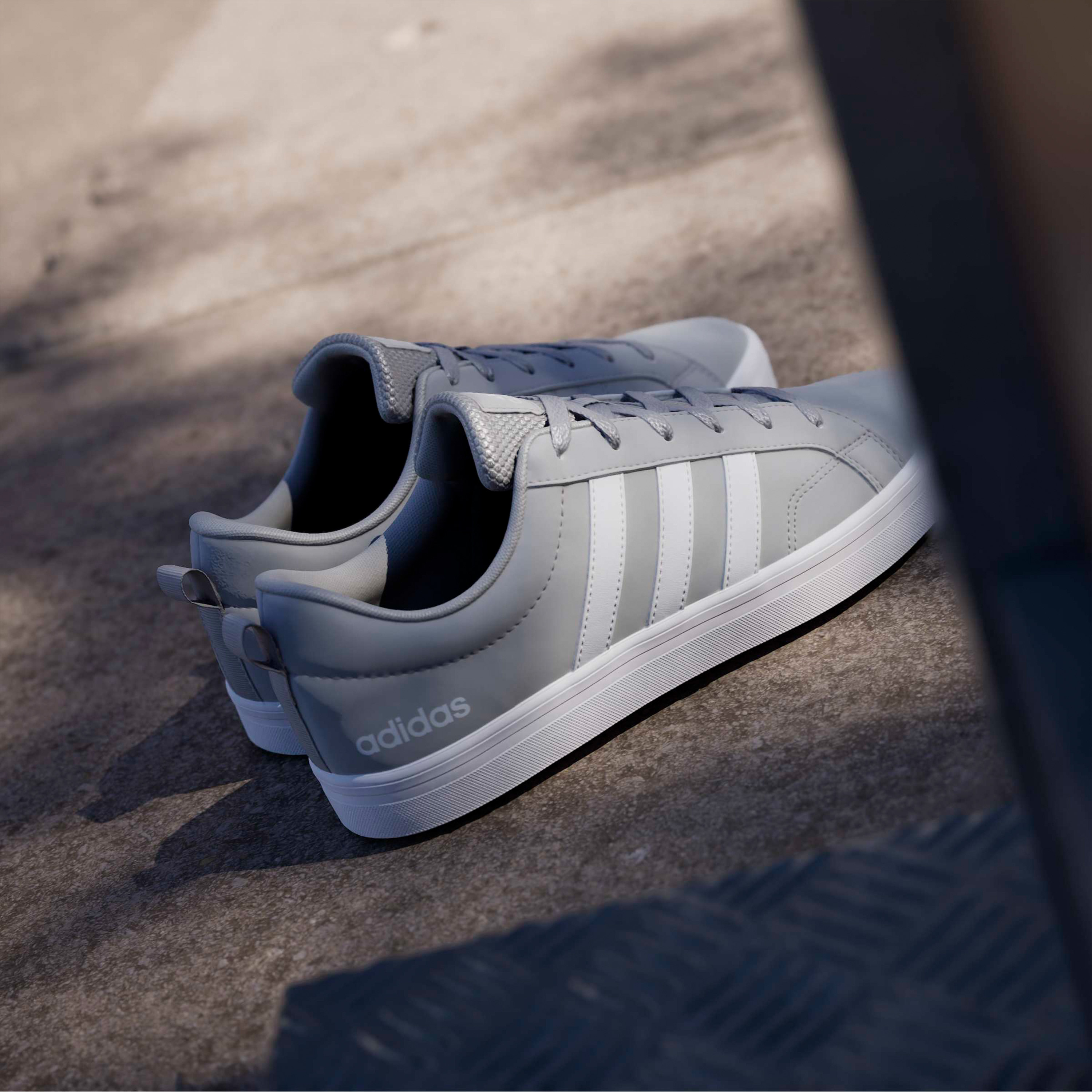 حذاء سنيكرز طول الكاحل برباط إغلاق في إس بيس 2.0 للرجال من أديداس-sports-men-shoes-image-10