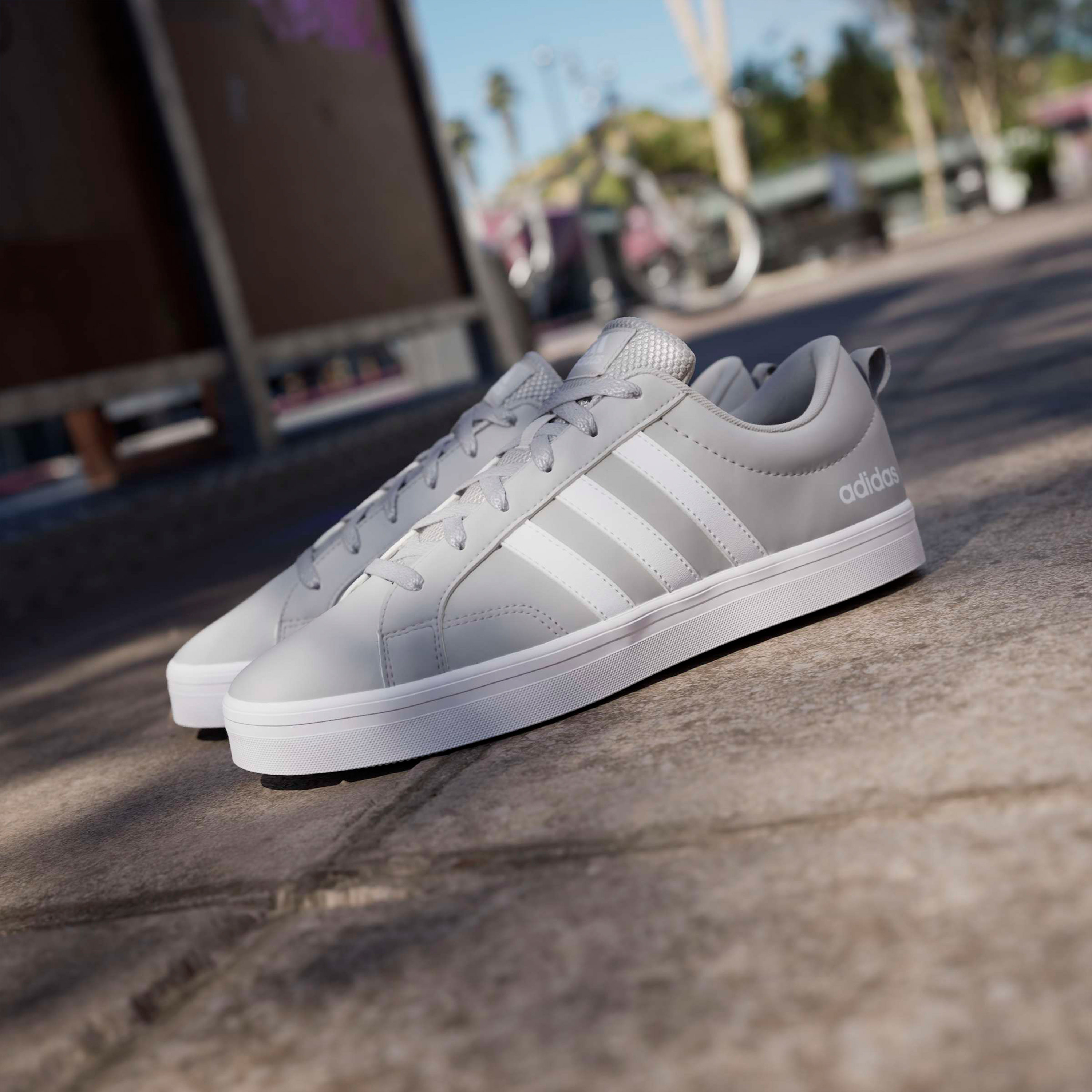 حذاء سنيكرز طول الكاحل برباط إغلاق في إس بيس 2.0 للرجال من أديداس-sports-men-shoes-image-12