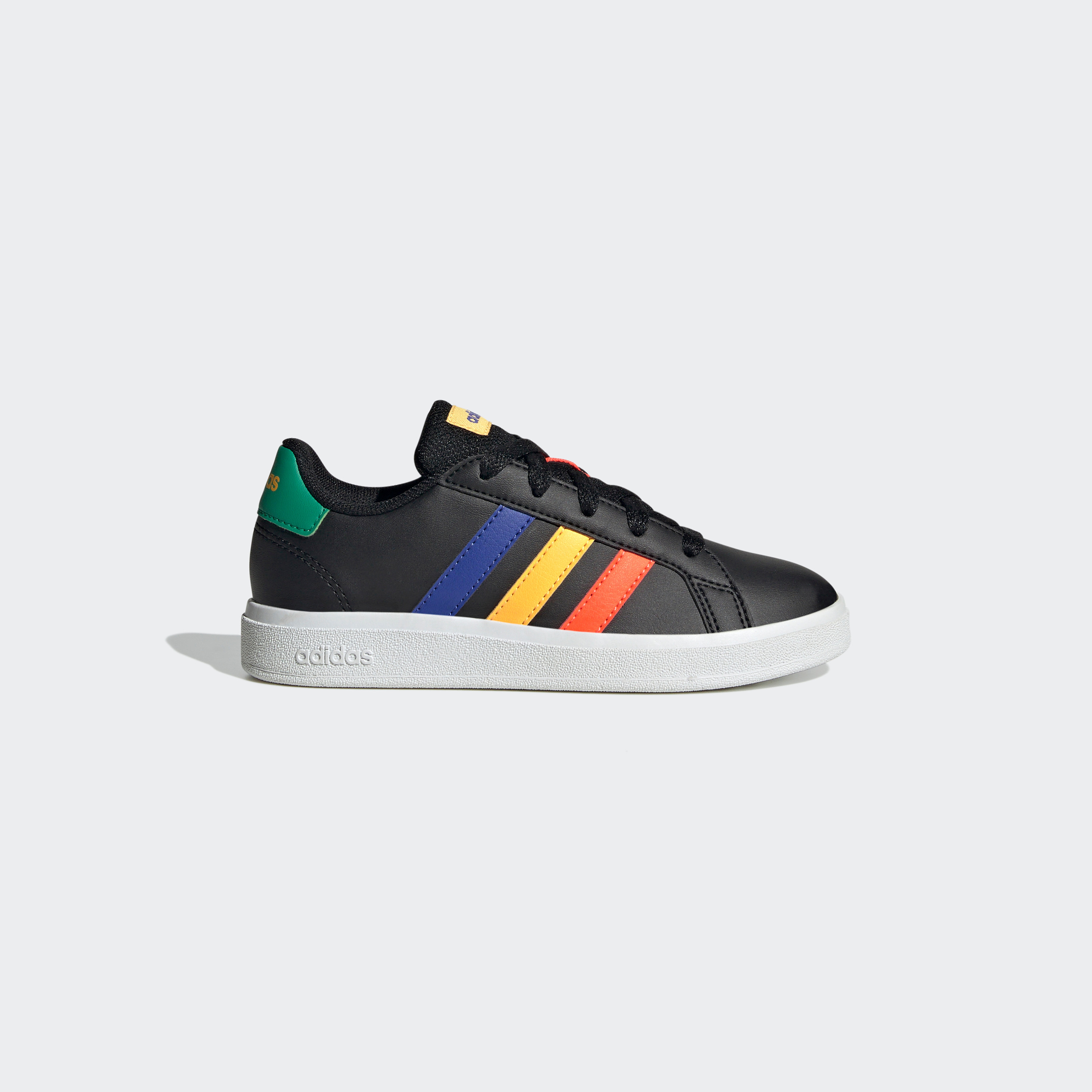 حذاء رياضي للأطفال جراند كورت لايف ستايل برباط من اديداس | او اي-sports-boys-shoes-image-2