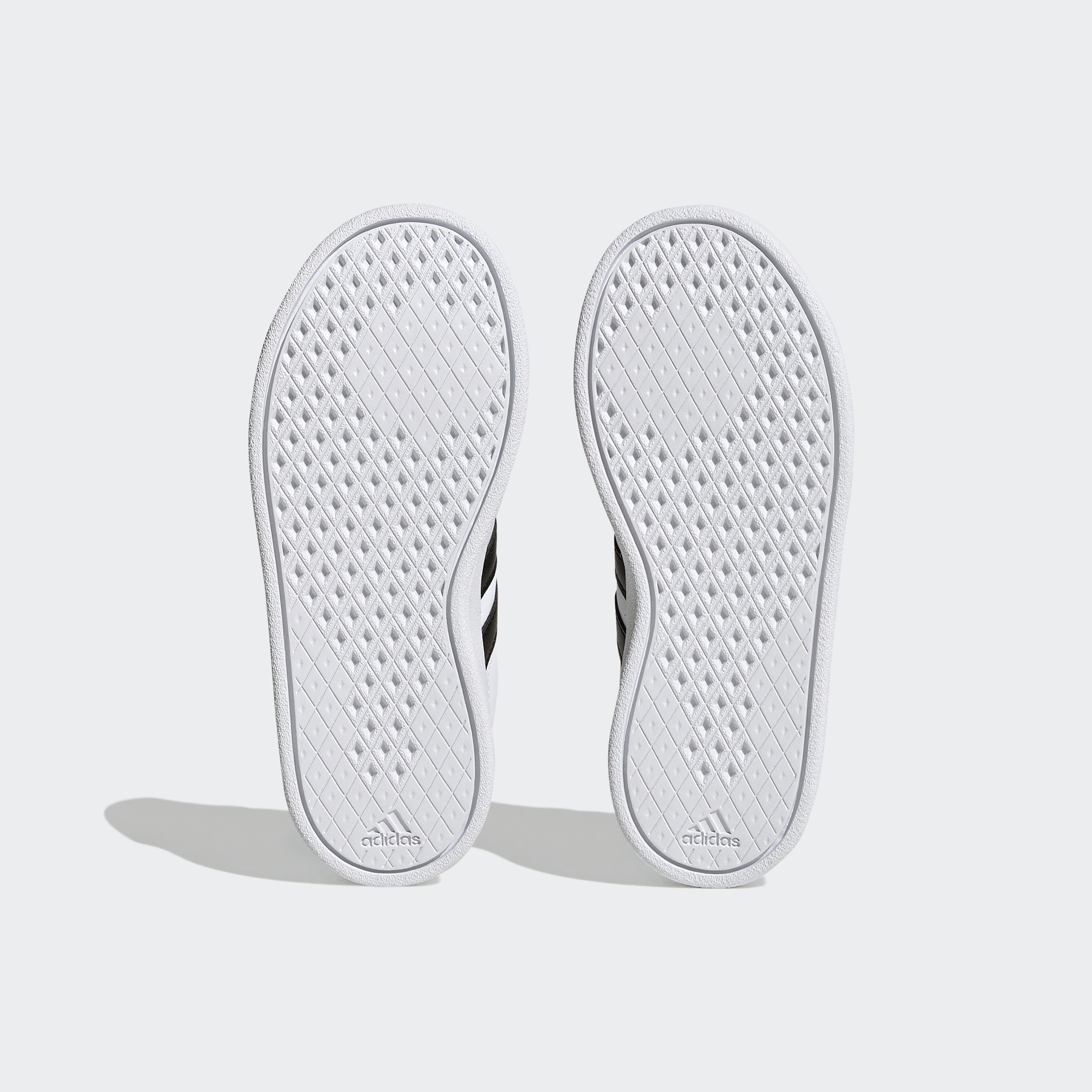 حذاء سنيكرز بريك نت لايف ستايل كورت من أديداس للأطفال من اديداس| او اي-girls-shoes-sneakers-image-5