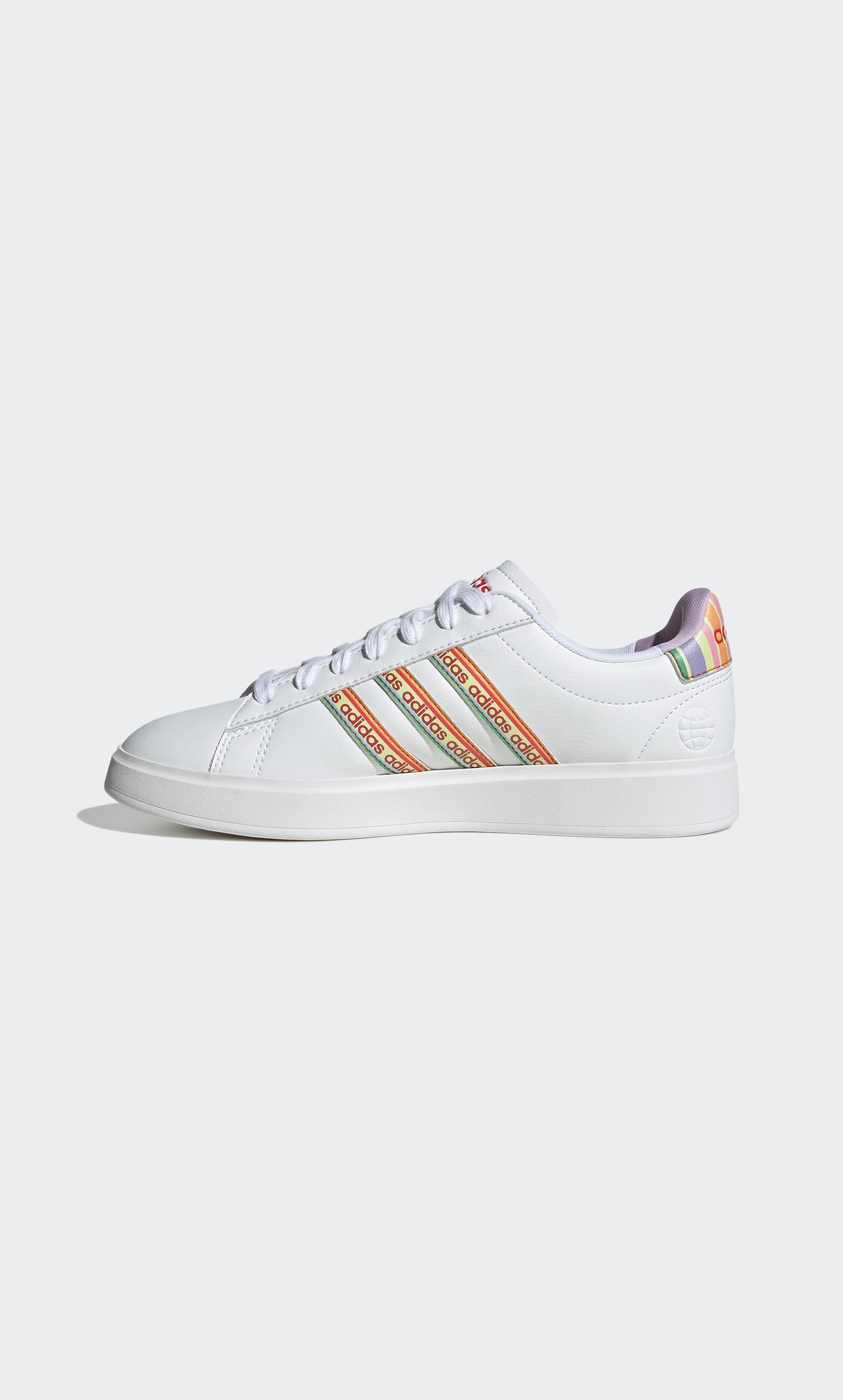 HP9412 حذاء رياضي للسيدات جراند كورت 2.0 من اديداس-sports-women-shoes-image-3