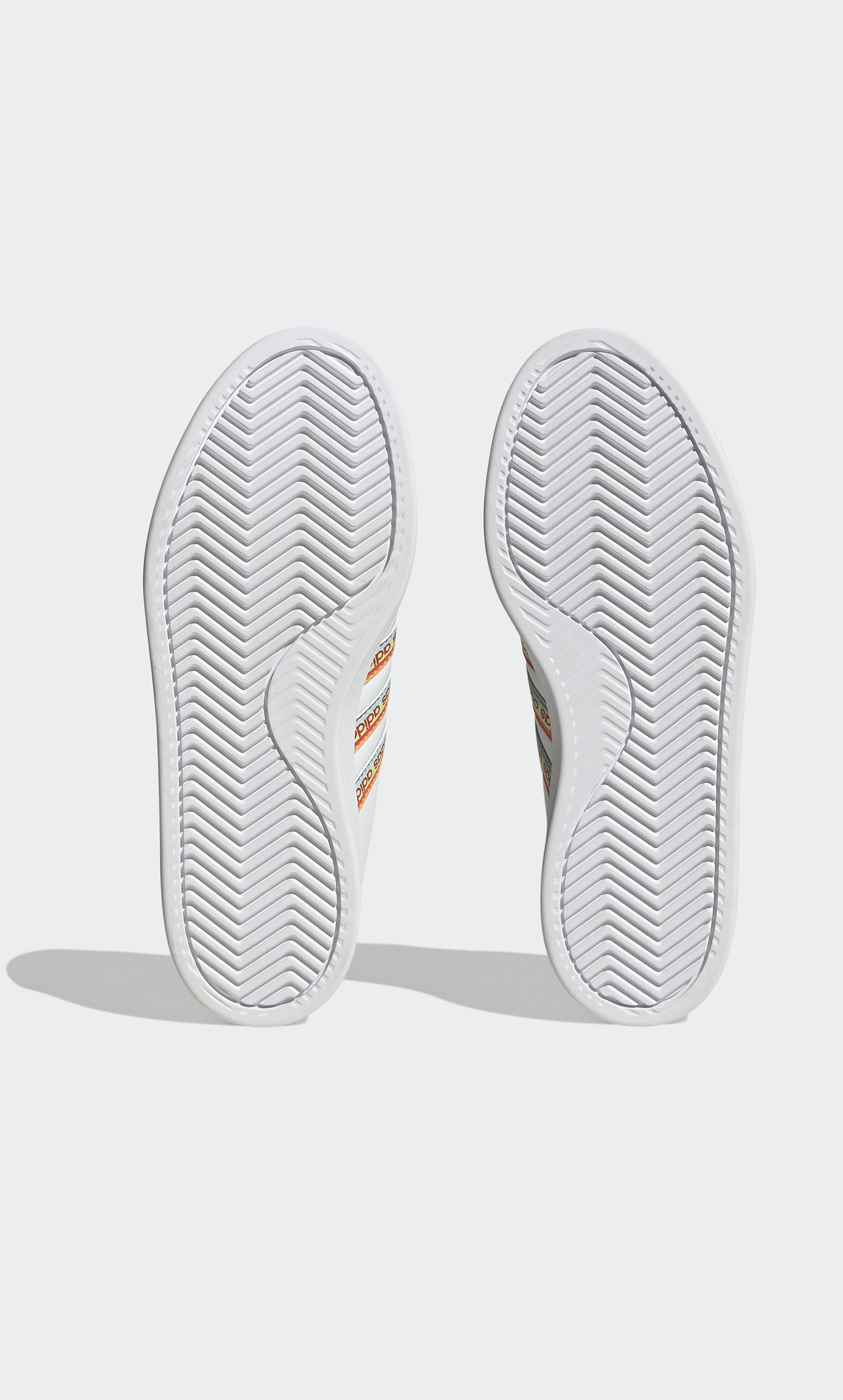 HP9412 حذاء رياضي للسيدات جراند كورت 2.0 من اديداس-sports-women-shoes-image-5