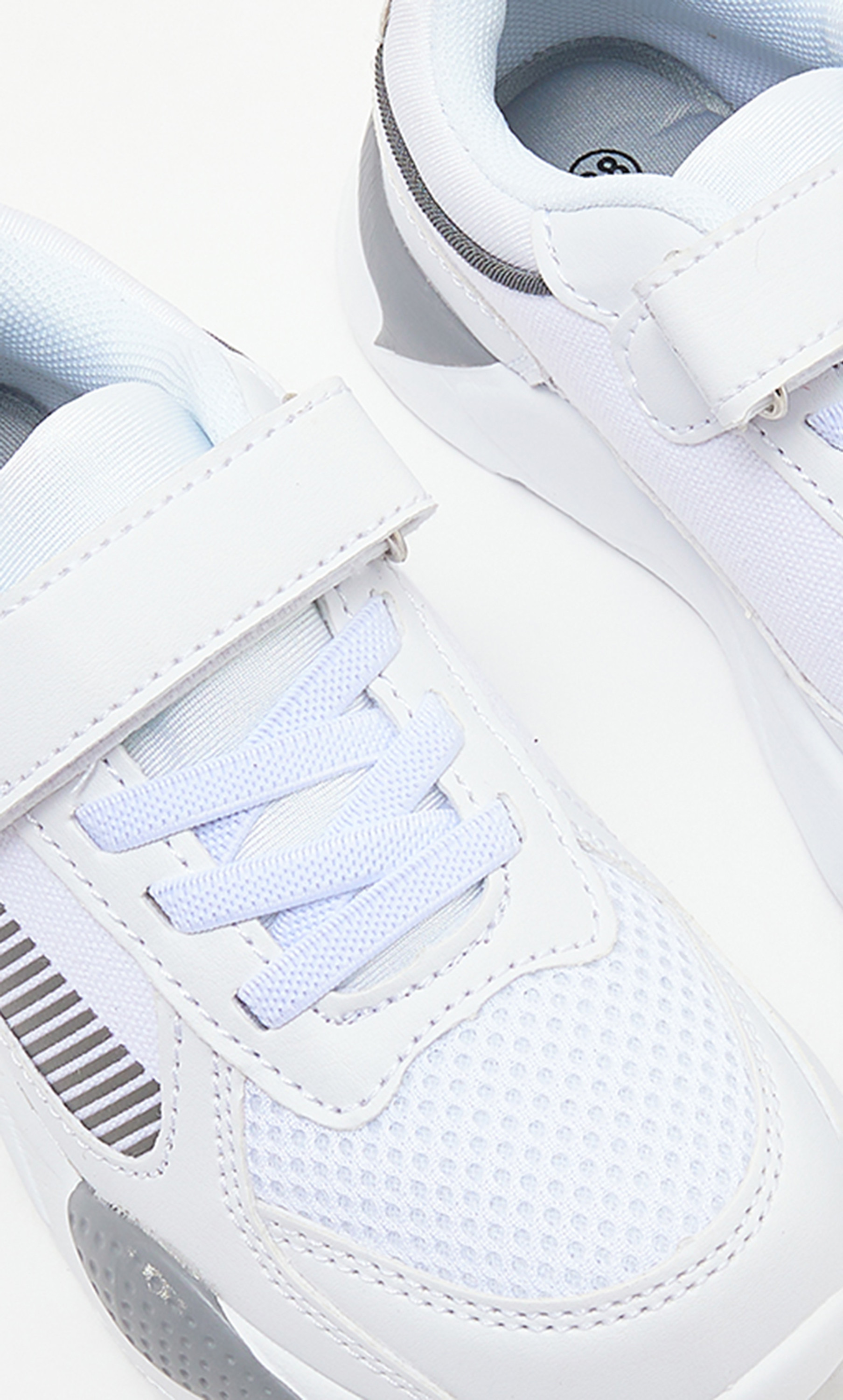 HPK-SS23-100 حذاء رياضي للأطفال برقبة منخفضة من هاش بابيز -girls-shoes-sneakers-image-4