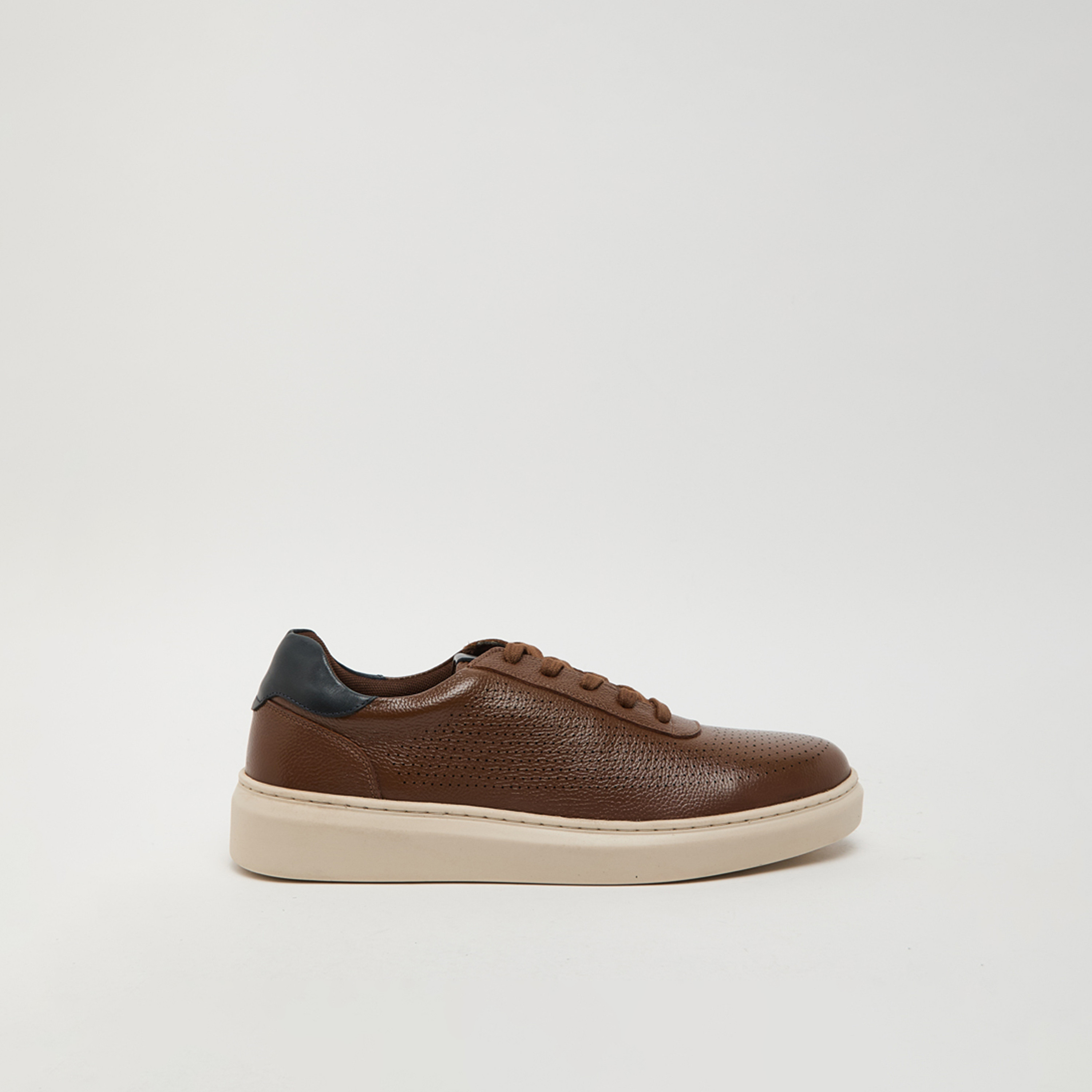 هاش بابيز - حذاء رياضي رجالي برباط للكاحل | HPM-ROJAK5-men-shoes-sneakers-image-1
