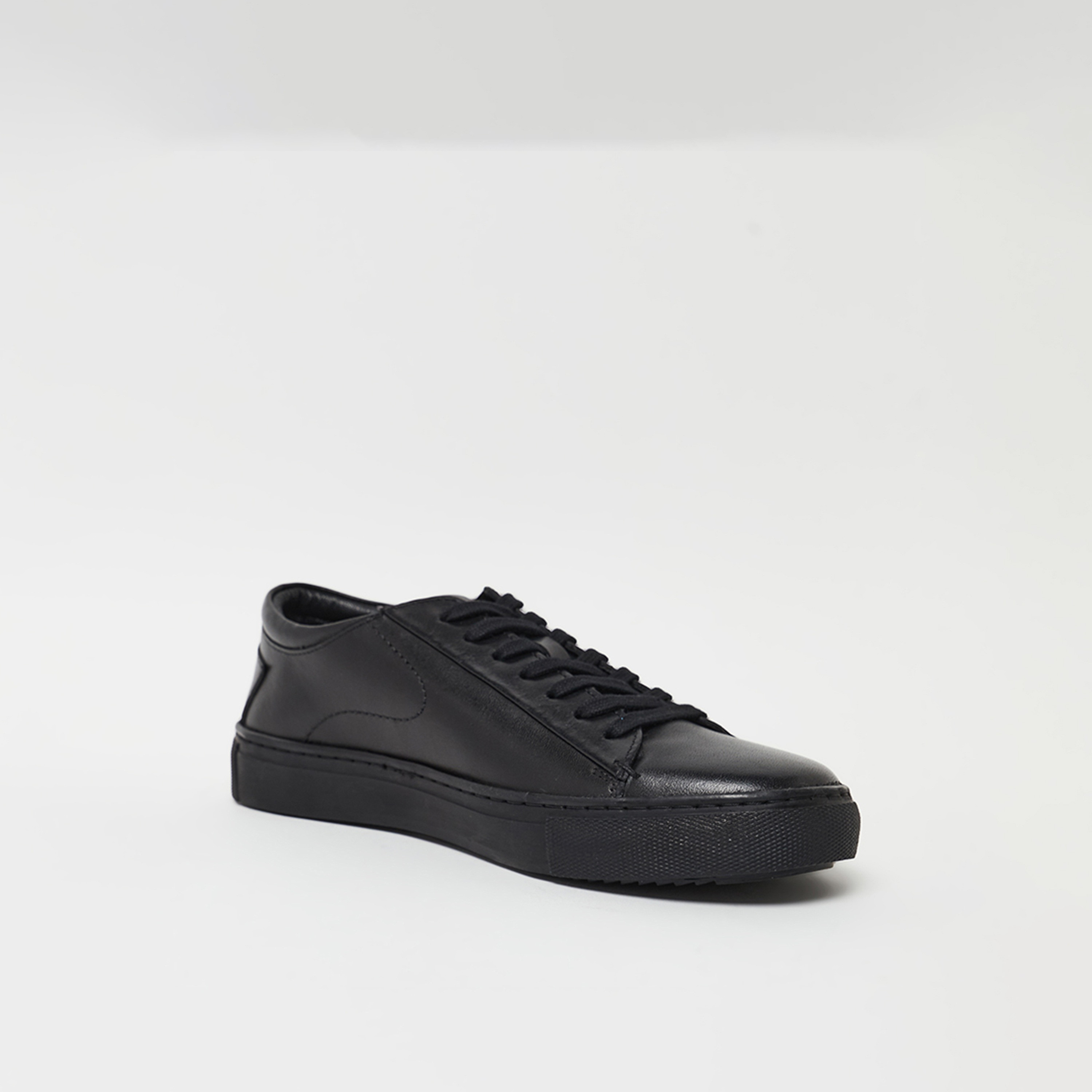 أحذية سنيكرز رجالية برباط من هاش بابيز | HPM-STOCK2-men-shoes-sneakers-image-1