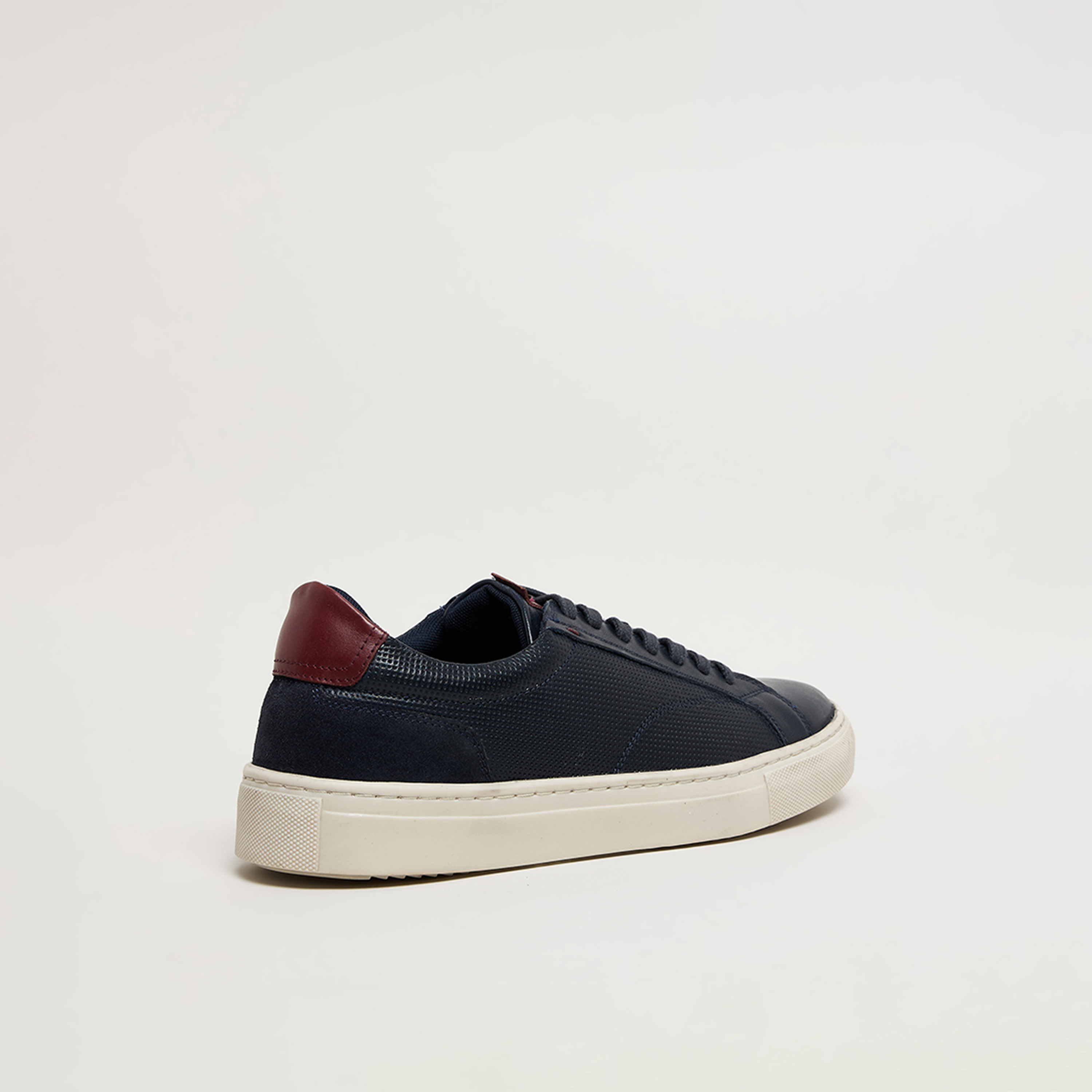 أحذية سنيكرز رجالية برباط من هاش بابيز | HPM-STOCKS1-men-shoes-sneakers-image-10