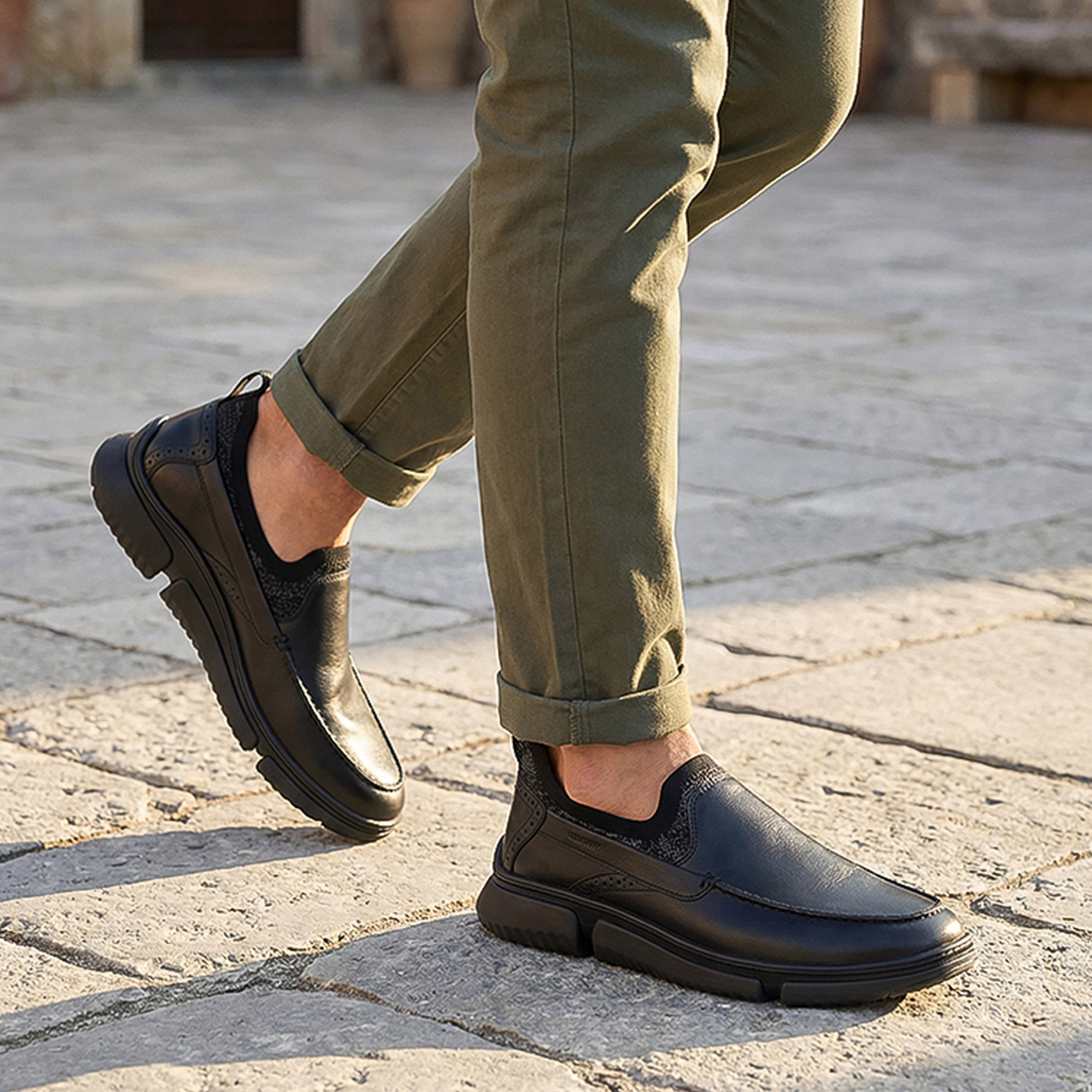 Hush Puppies Men's Slip-On Bennet Low Ankle Sneakers | HPM10908-men-shoes-sneakers-image-2