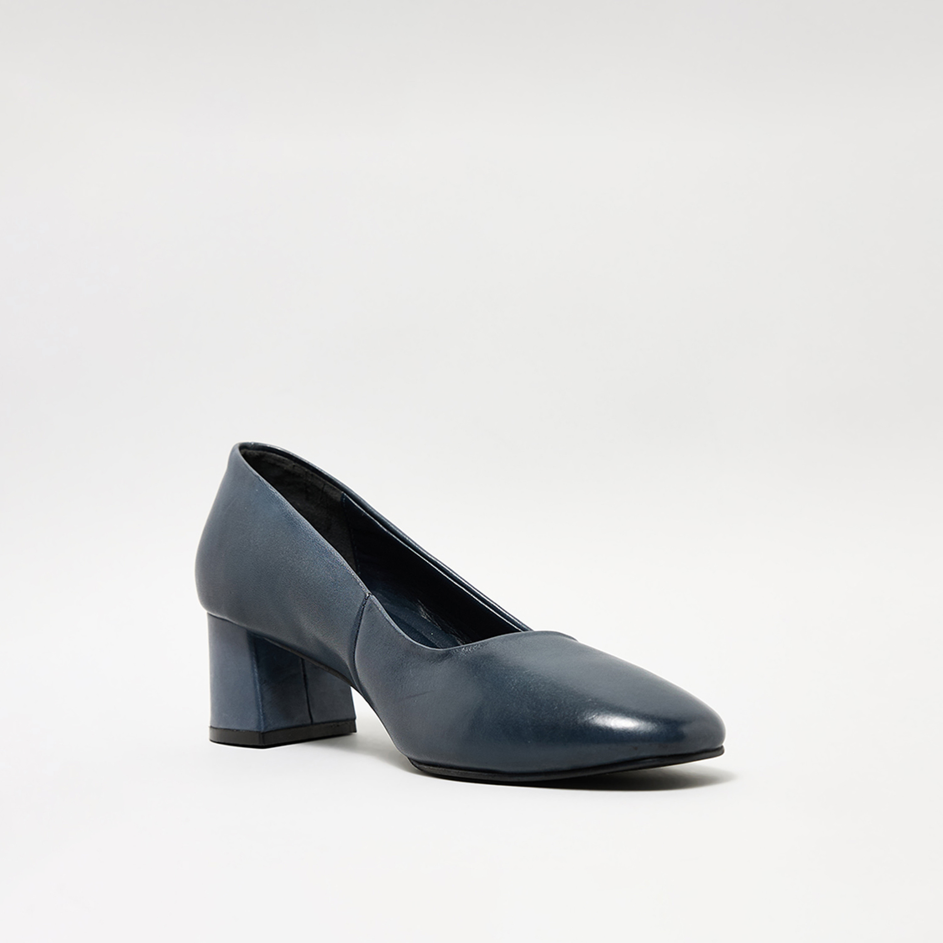 هاش بوبيز - حذاء كعب سميك سهل الارتداء للنساء | HPW-23003-women-shoes-heels-image-1