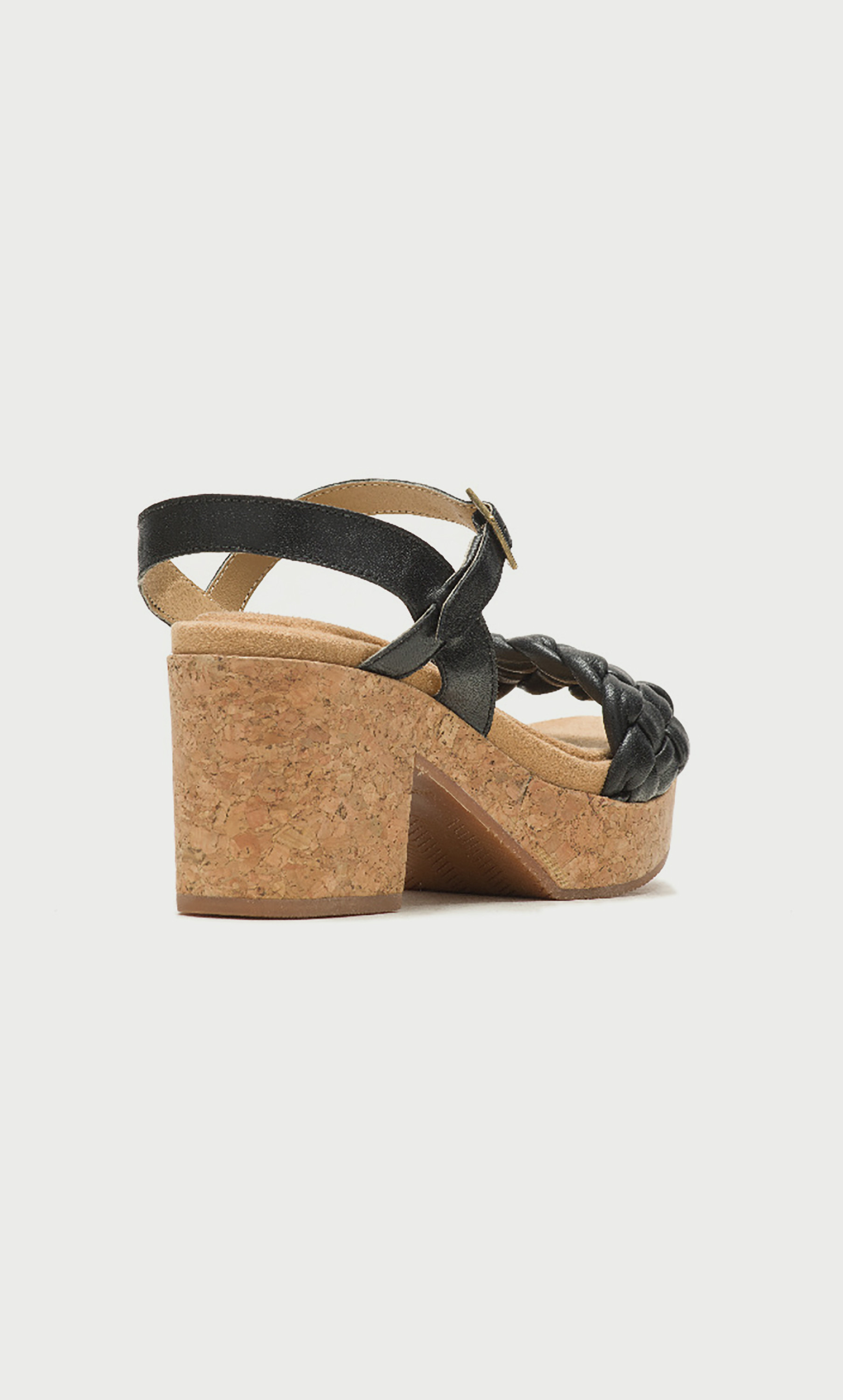 صندل نسائي بكعب عريض بوبي وإبزيم إغلاق من هاش بابيز -women-shoes-heels-image-6