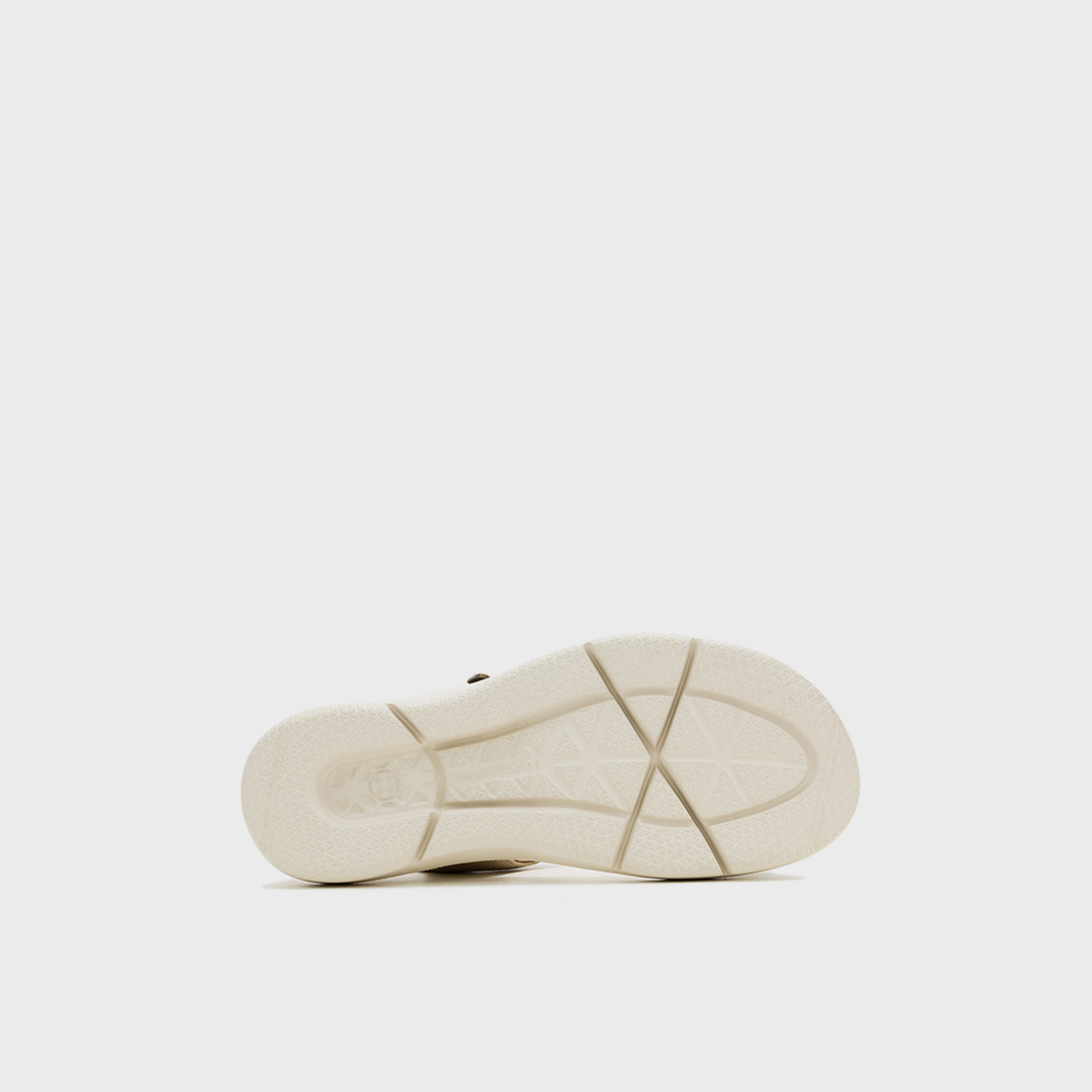 هاش بوبيز - صندل نسائي بكعب عالٍ وحزام مسطح | HPW11208-women-shoes-sandals-flats-image-4