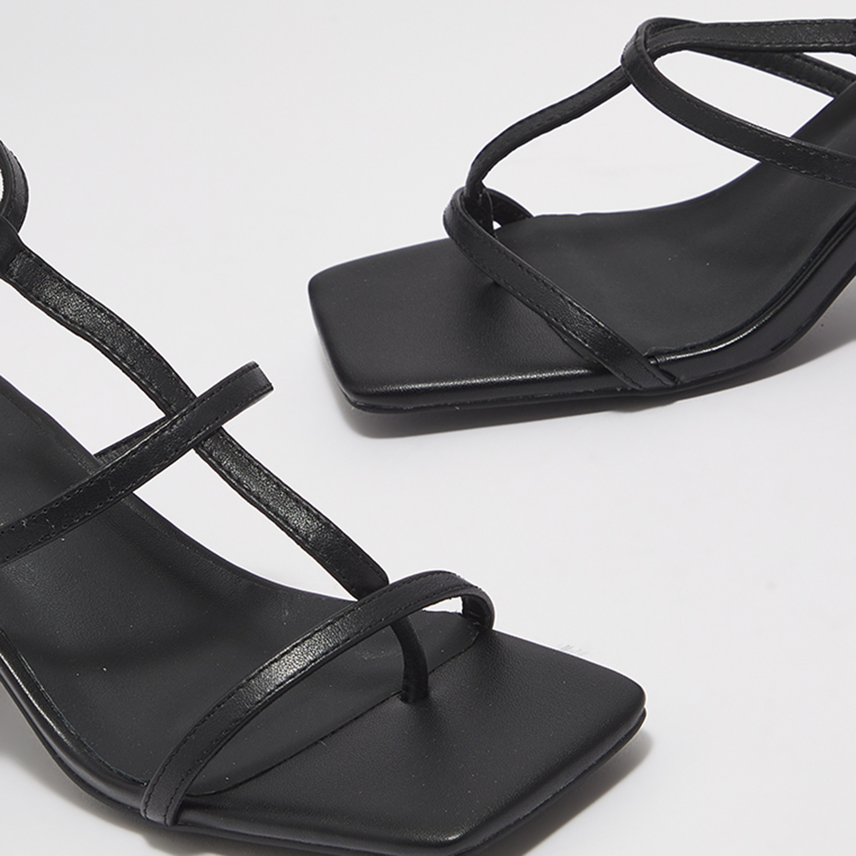  HPW4443-001 | صنادل نسائية من هاش بابيز بكعب عريض مع شريط للكاحل -women-shoes-heels-image-3