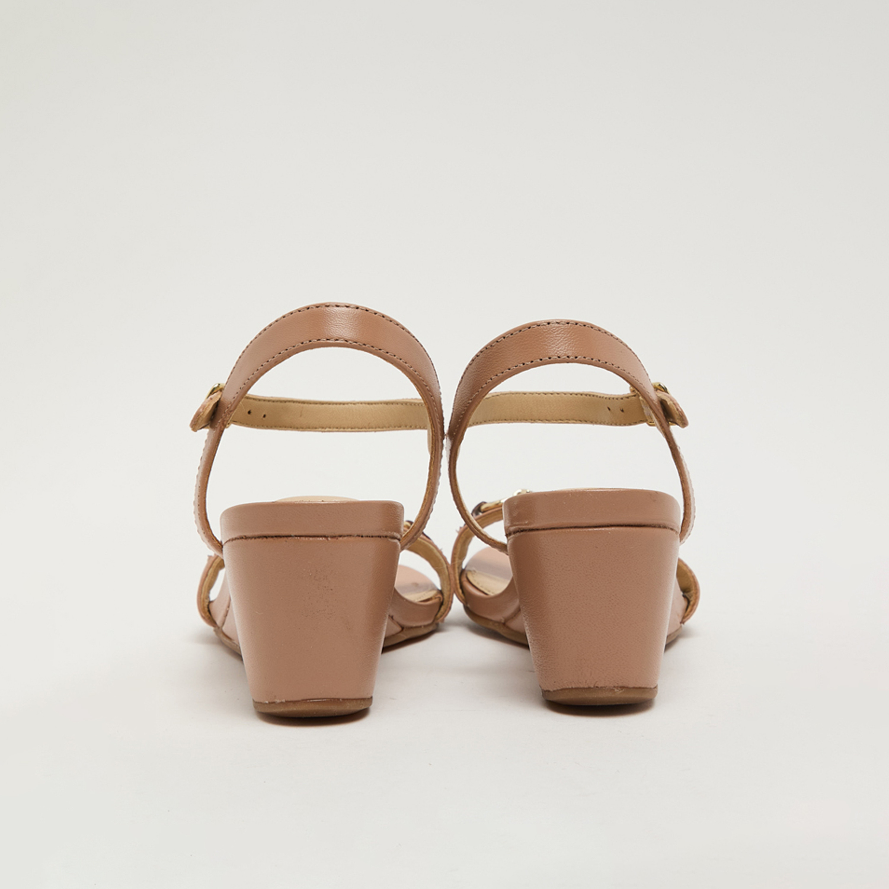 هاش بابيز - حذاء نسائي بكعب إسفين وإبزيم | HPW79791-women-shoes-sandals-heeled-image-12