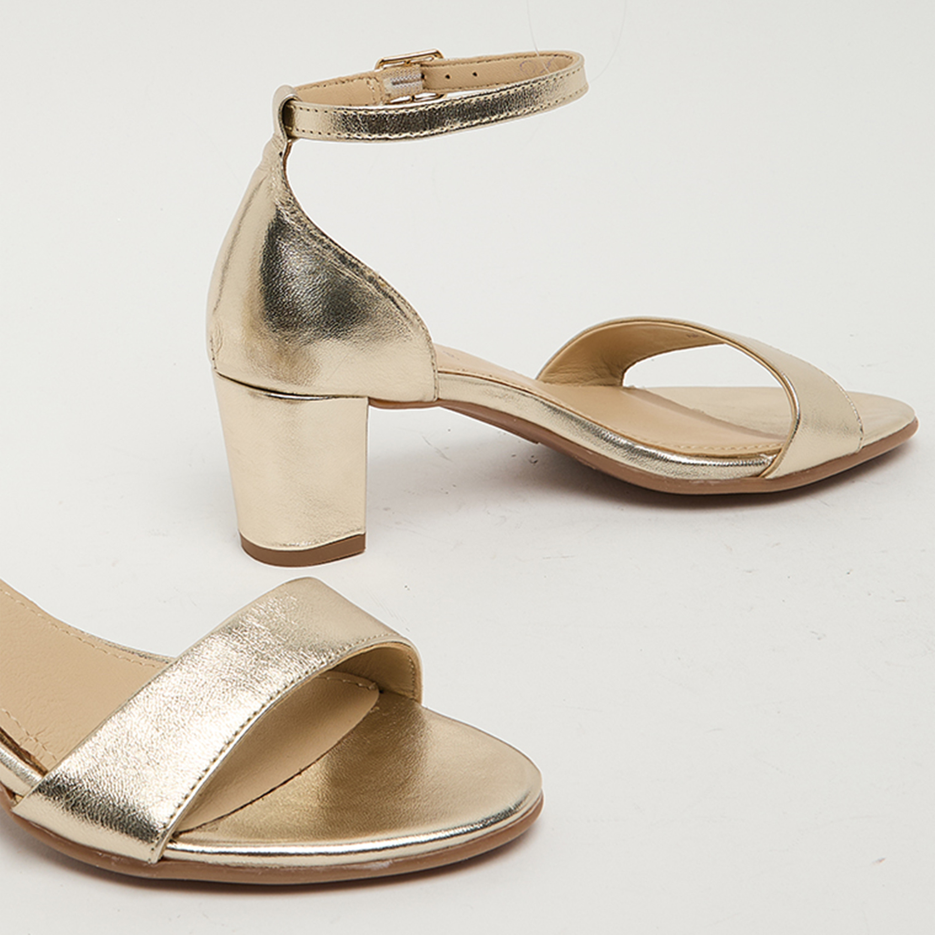 Hush Puppies Women's Buckle Strap Block Heels | HPW80725-women-shoes-sandals-heeled-image-2